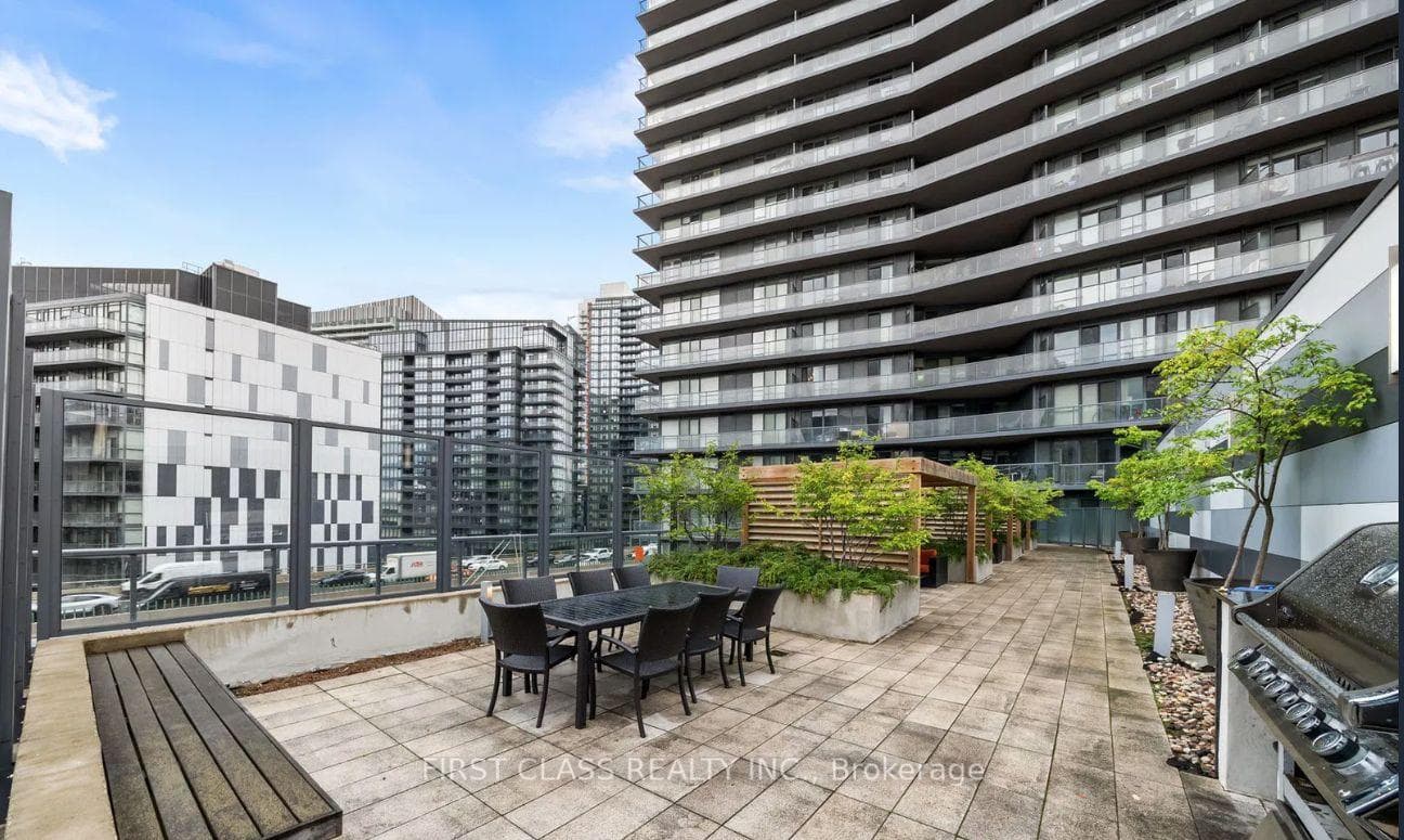 20 Bruyeres Mews Unit 2607 photo 20