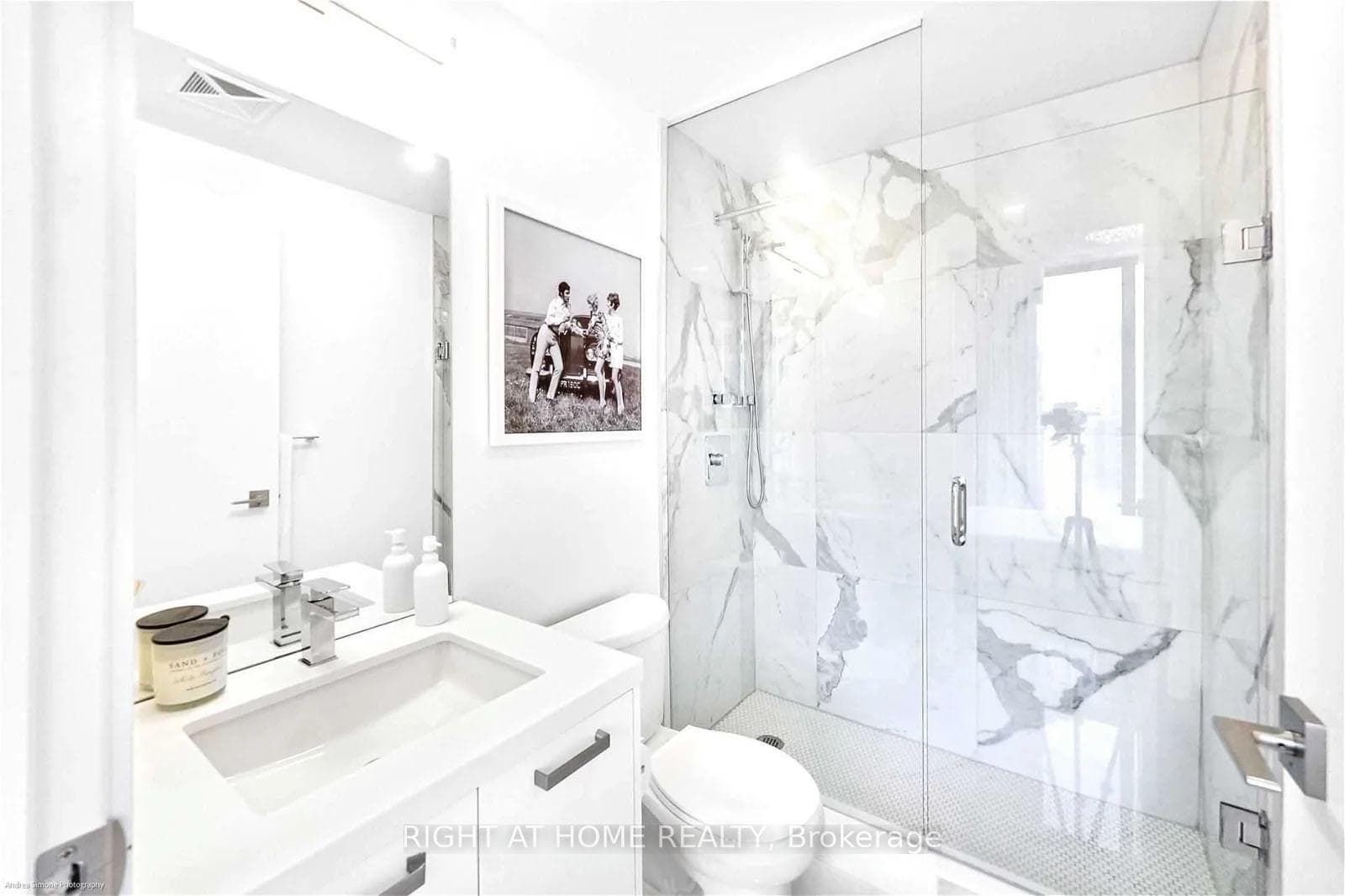 55 Ontario Street Unit 1308 photo 8