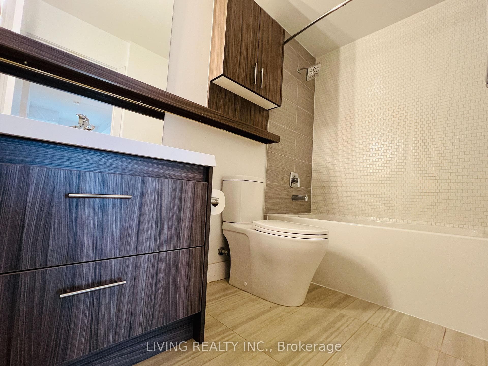 128 Fairview Mall Drive Unit 1007 photo 9