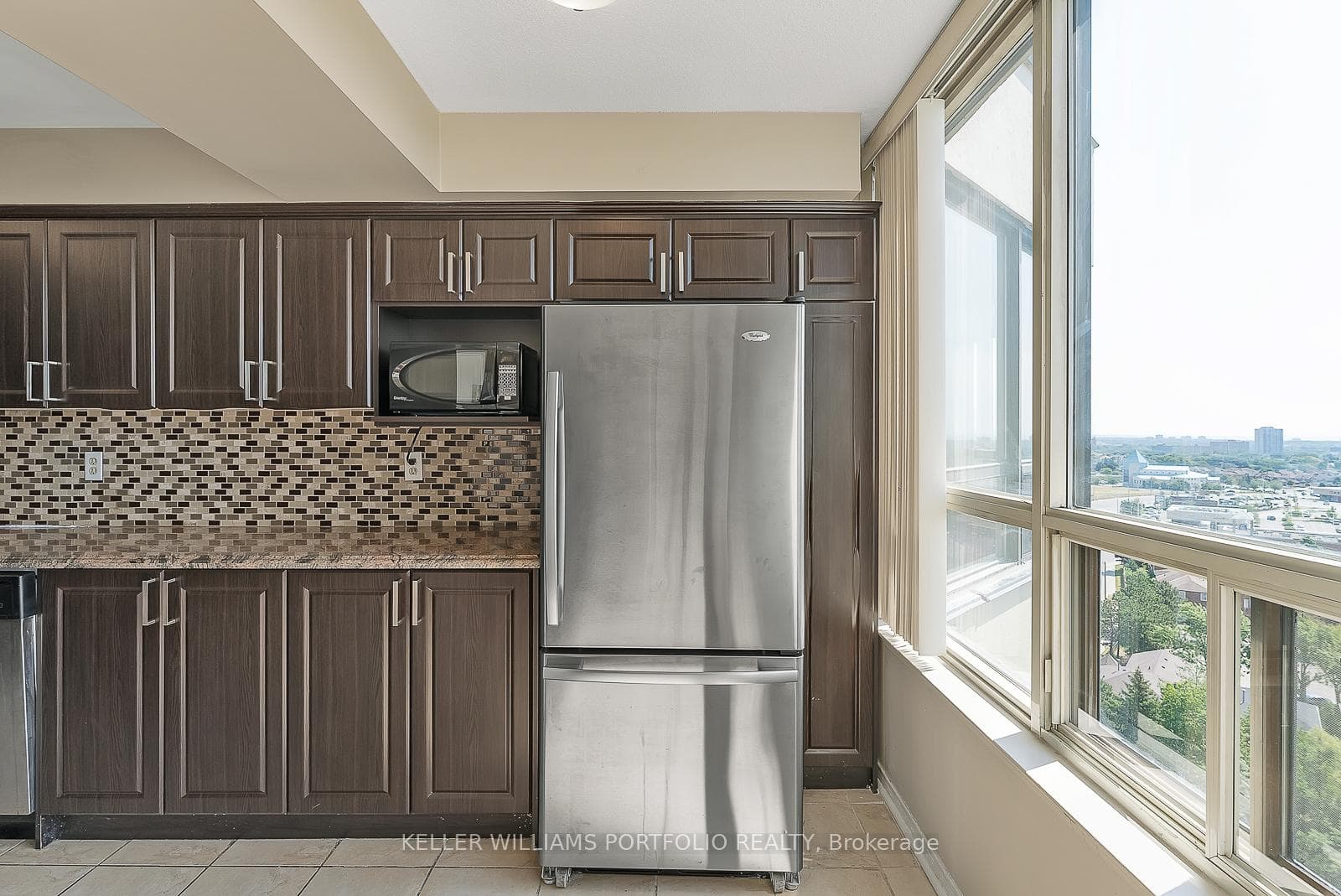 400 Webb Drive Unit 1402 photo 14