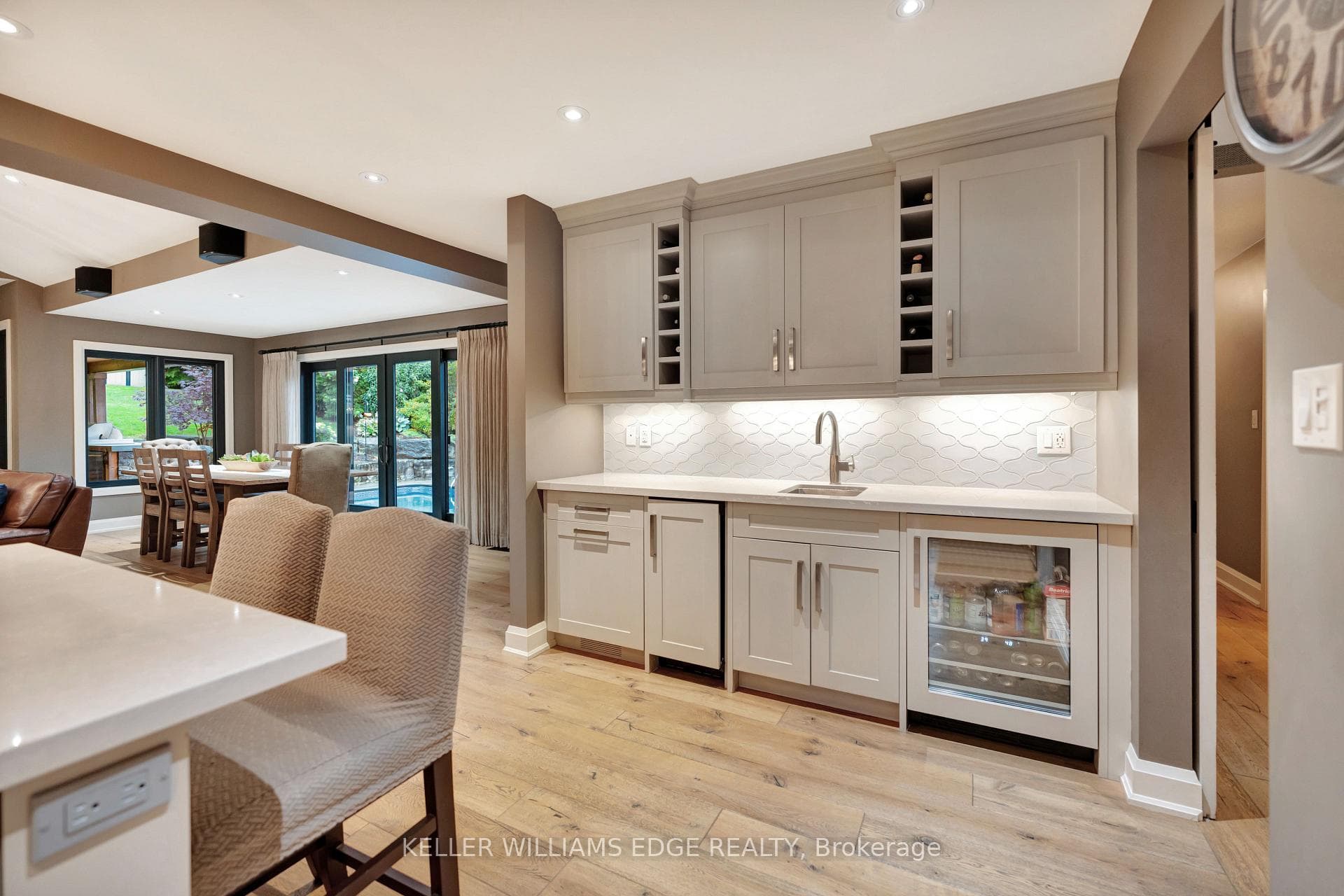 50 Maple Drive photo 9