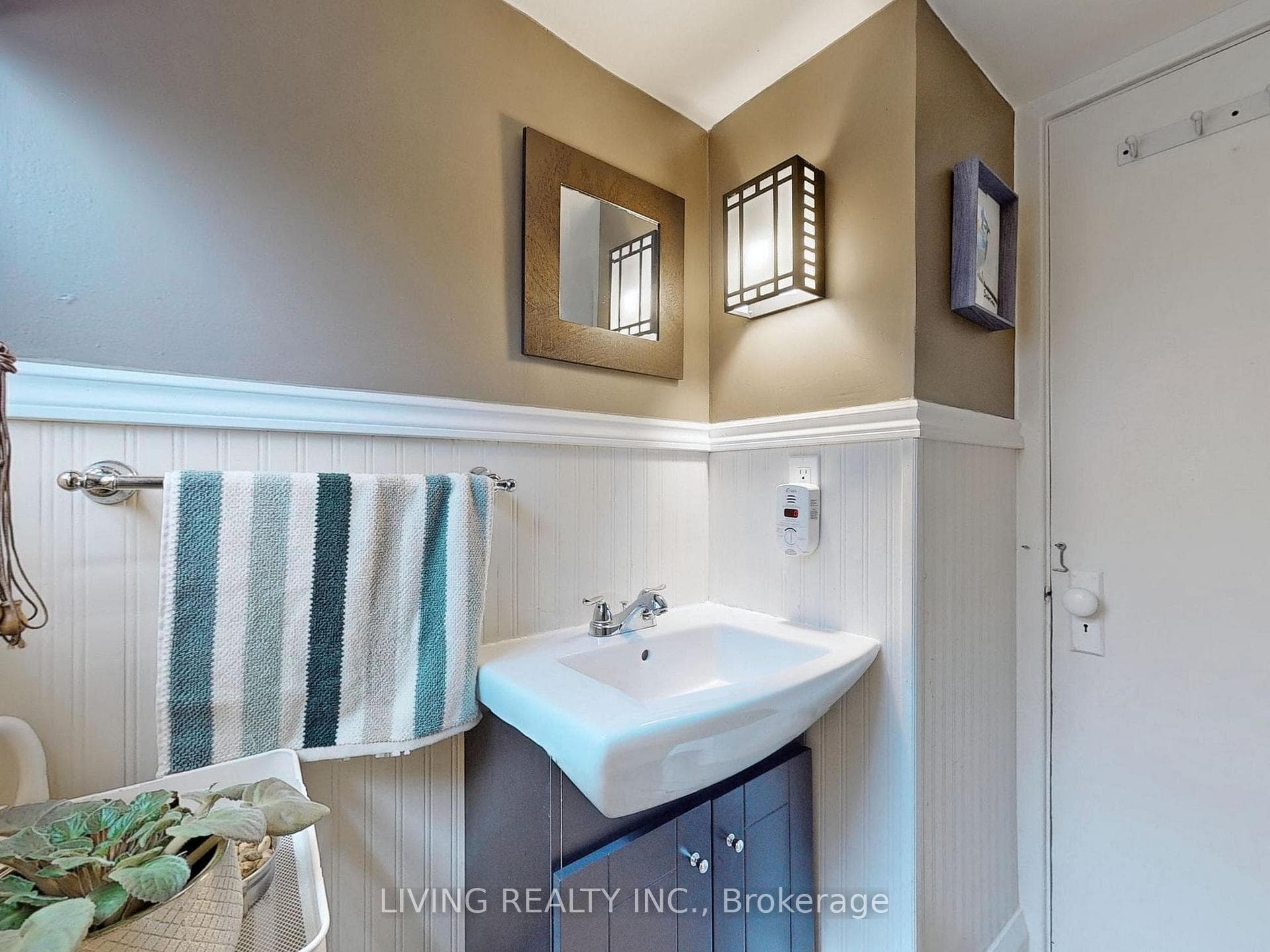 48 Roseview Avenue photo 17