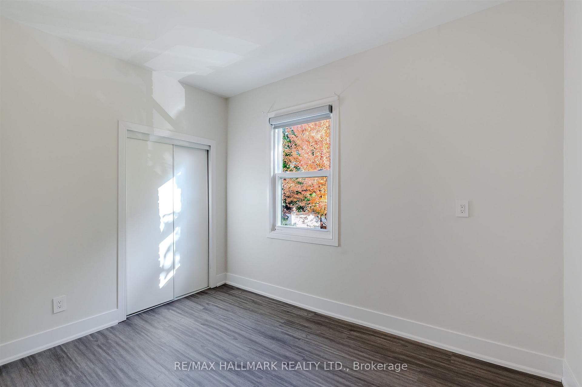 165 Wineva Avenue photo 26
