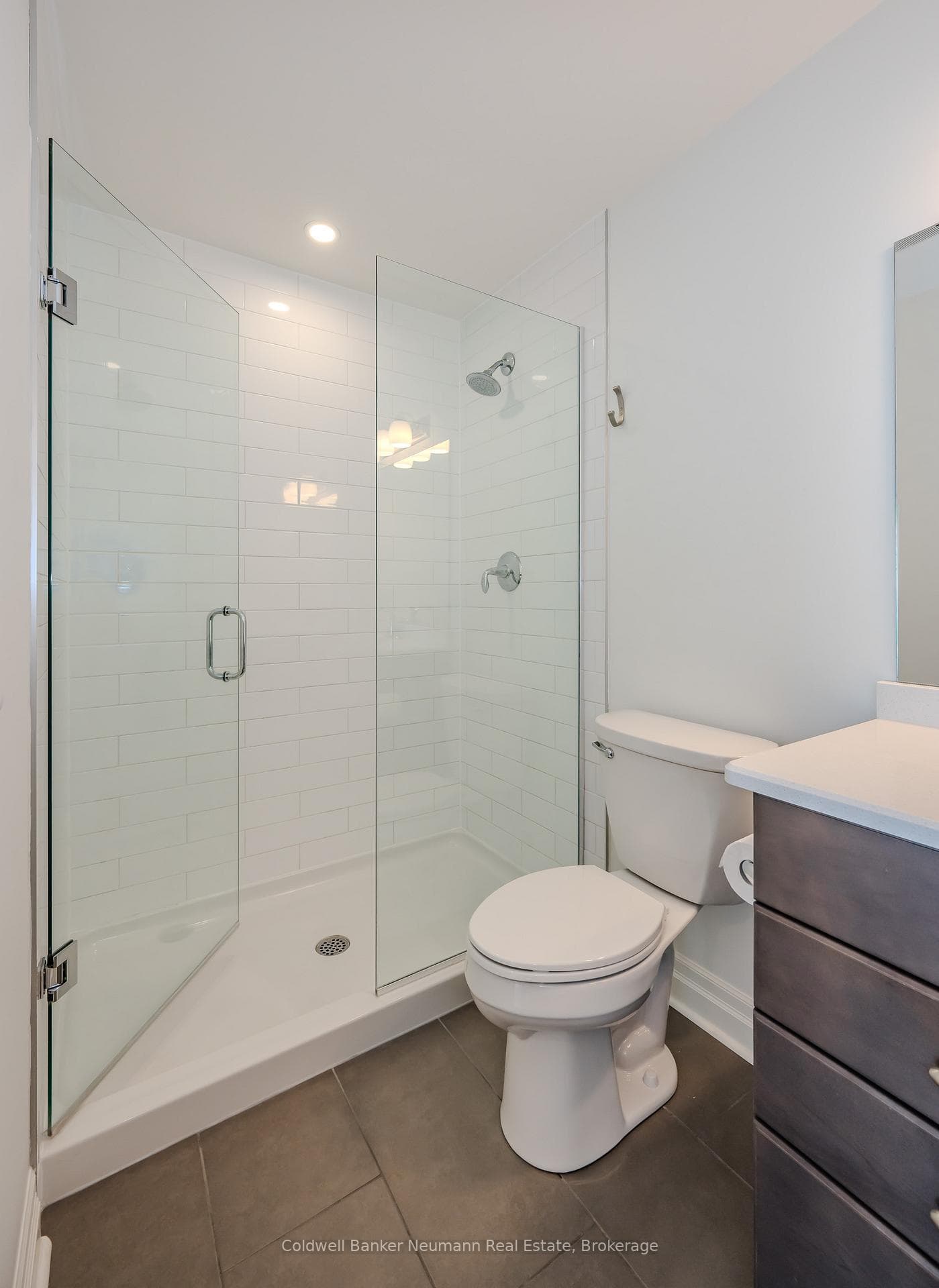 Ensuite