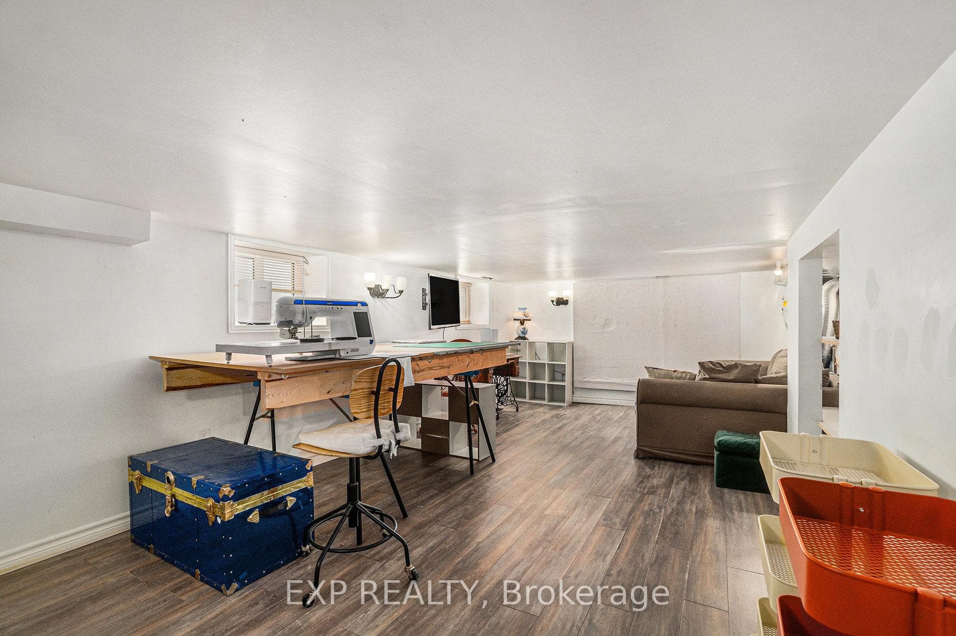 659 Montcalm Street photo 22