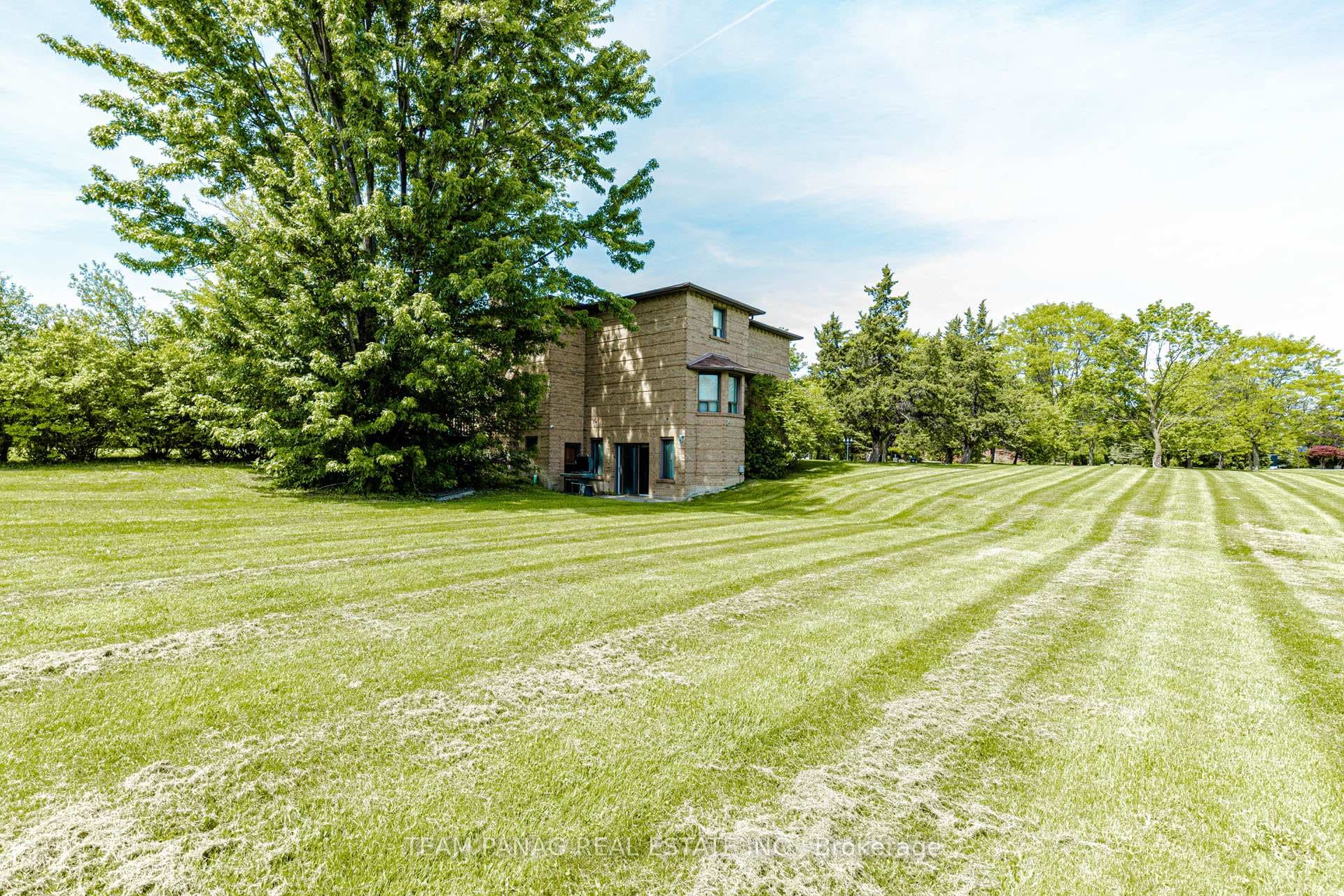 4 Forestbrook Court photo 29