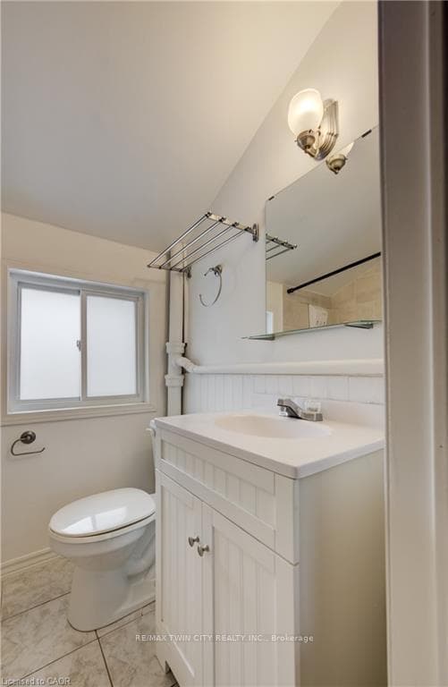 Upstairs Unit