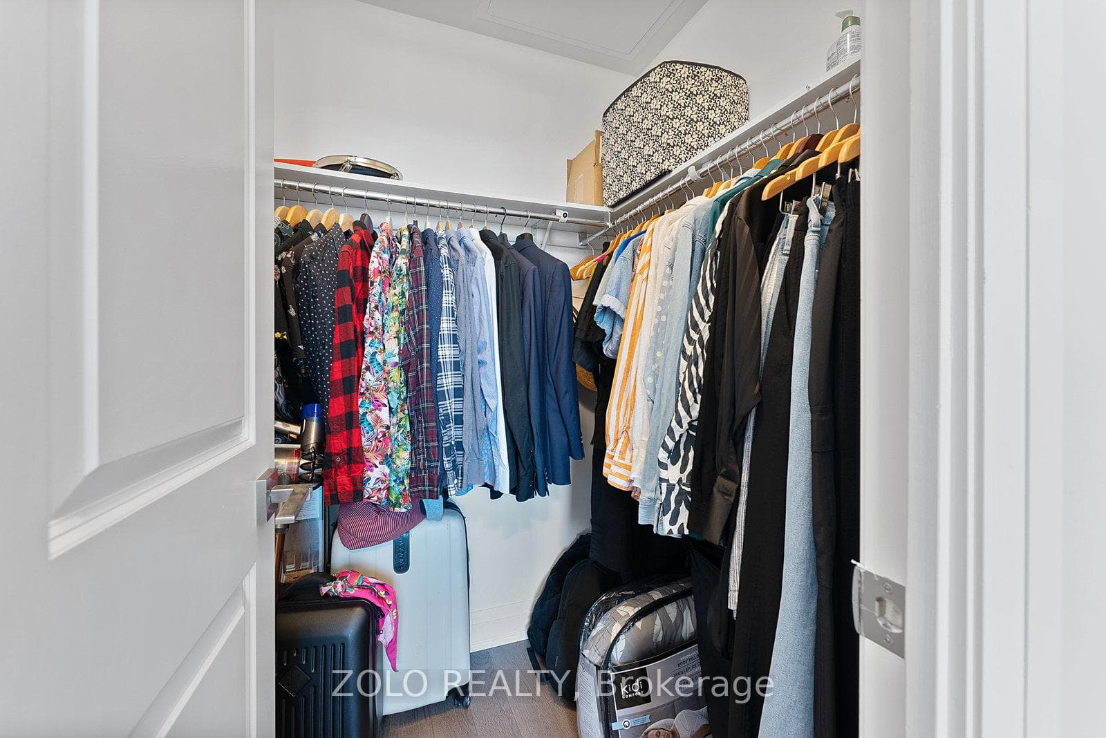 7171 Yonge Street Unit 1603 photo 27