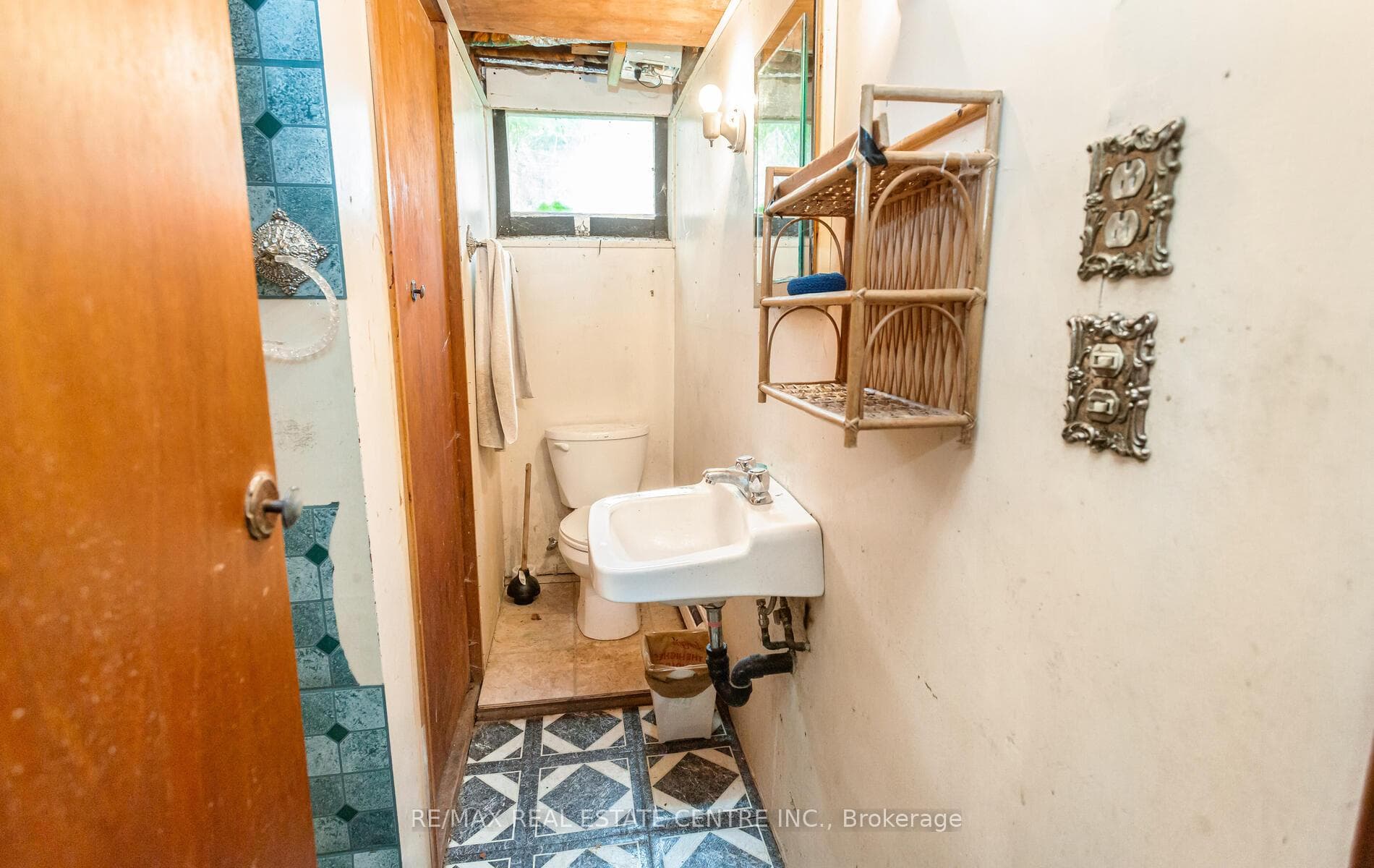 6 Stewarttown Road photo 39