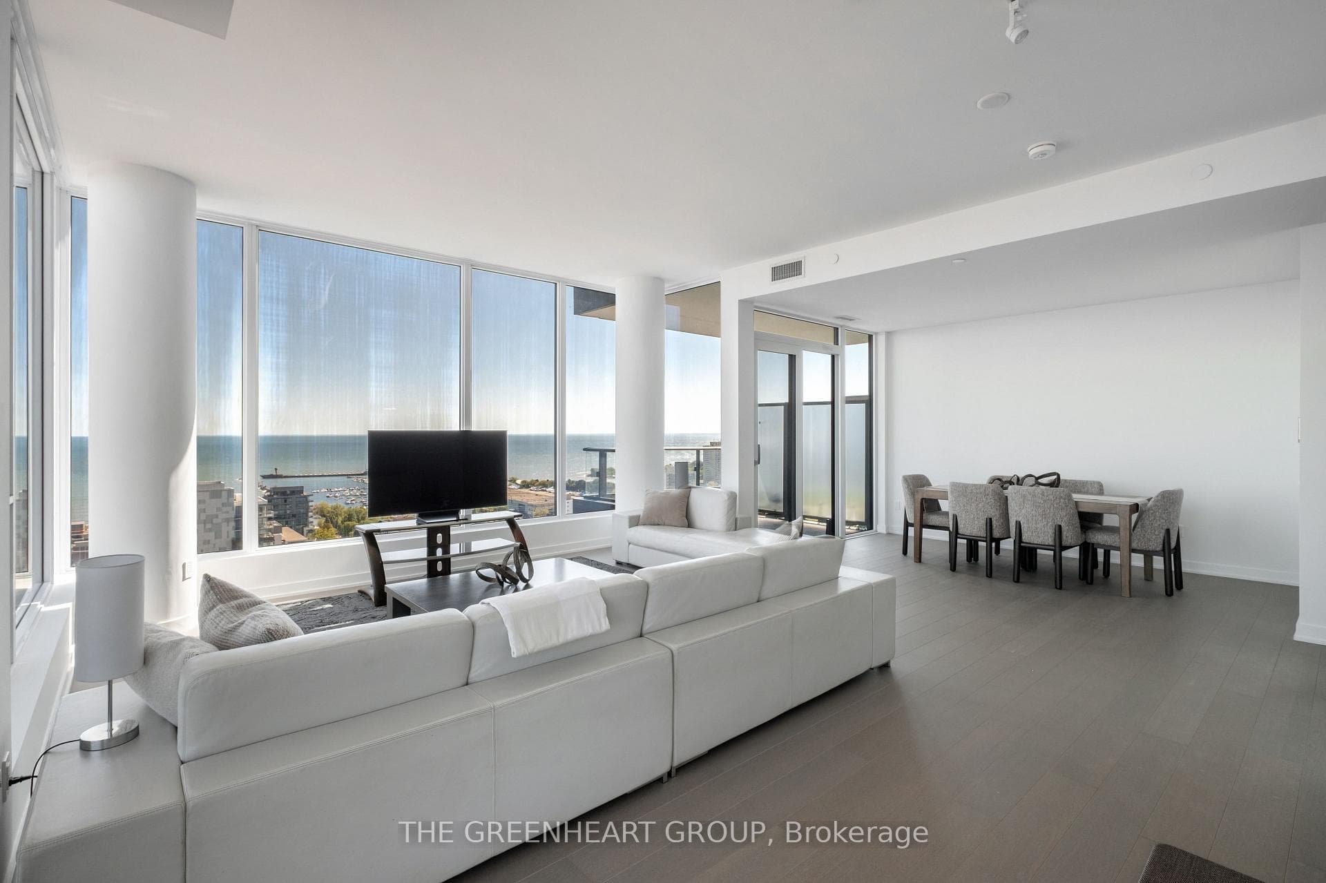 28 Ann Street Unit 2102 photo 4