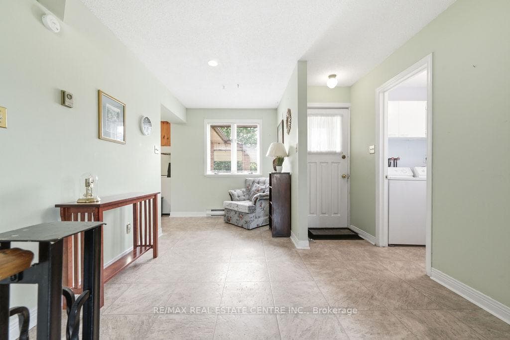 633 Birch Street photo 15