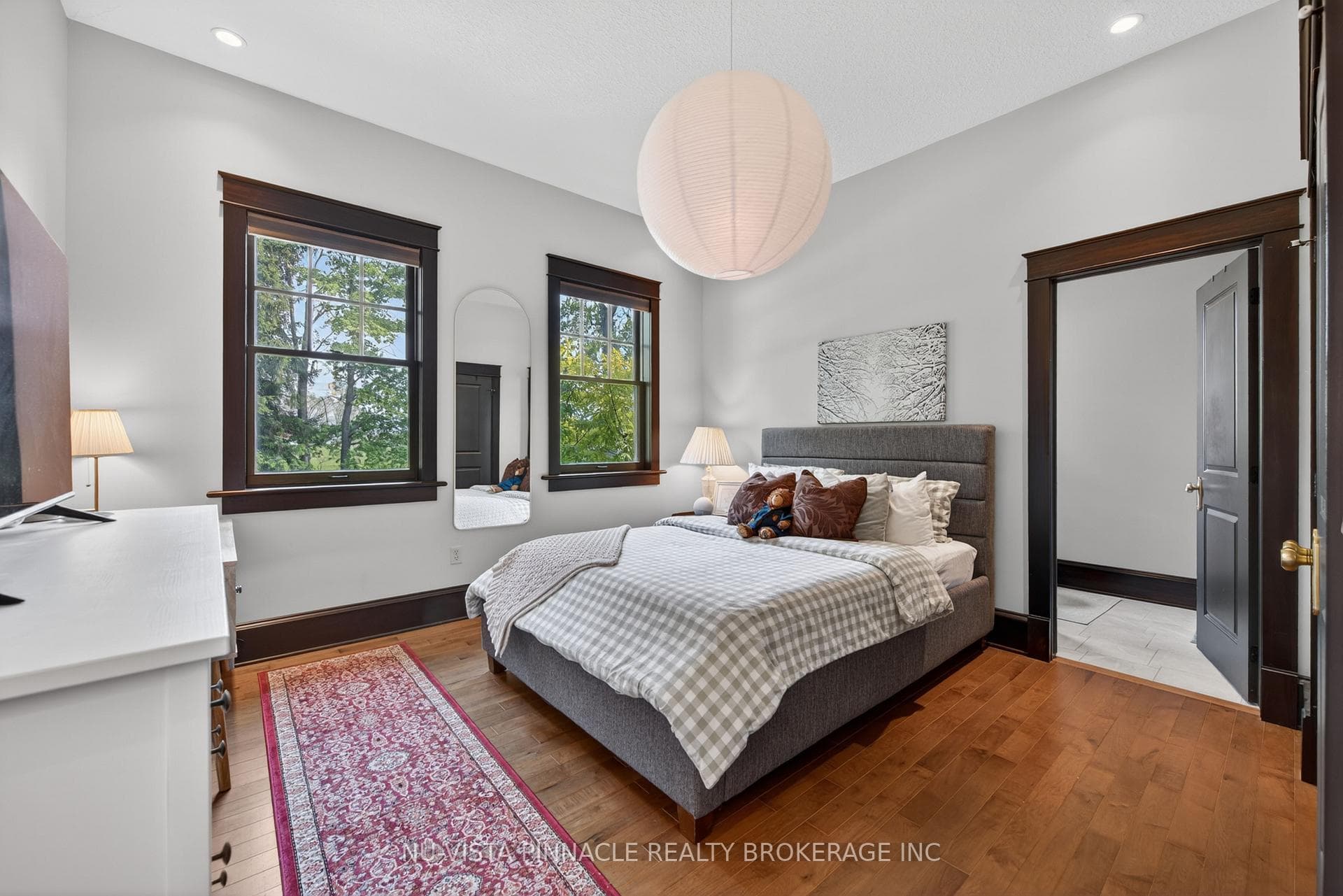 9082 Ferne Drive photo 30