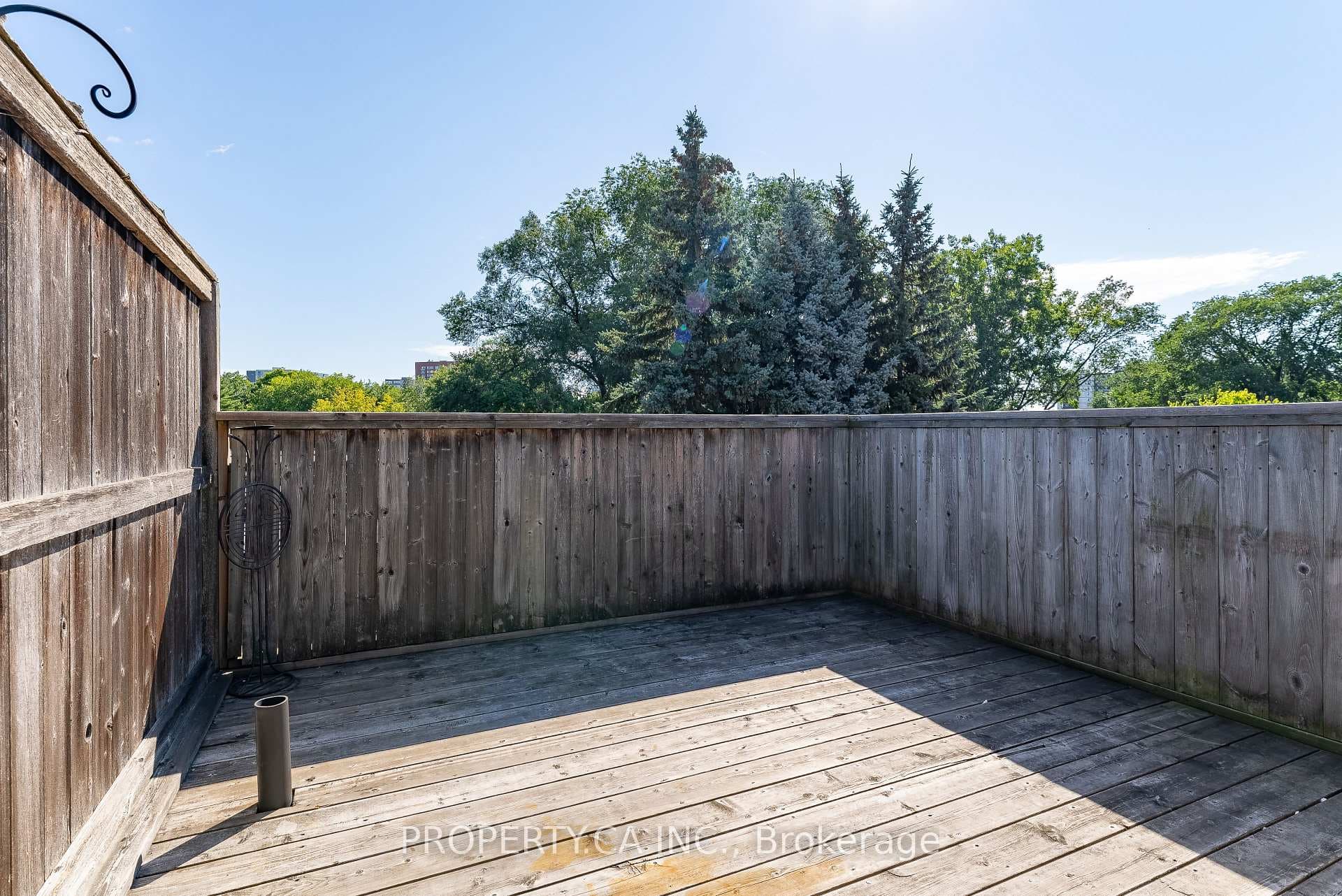 29 Elm Grove Avenue photo 27