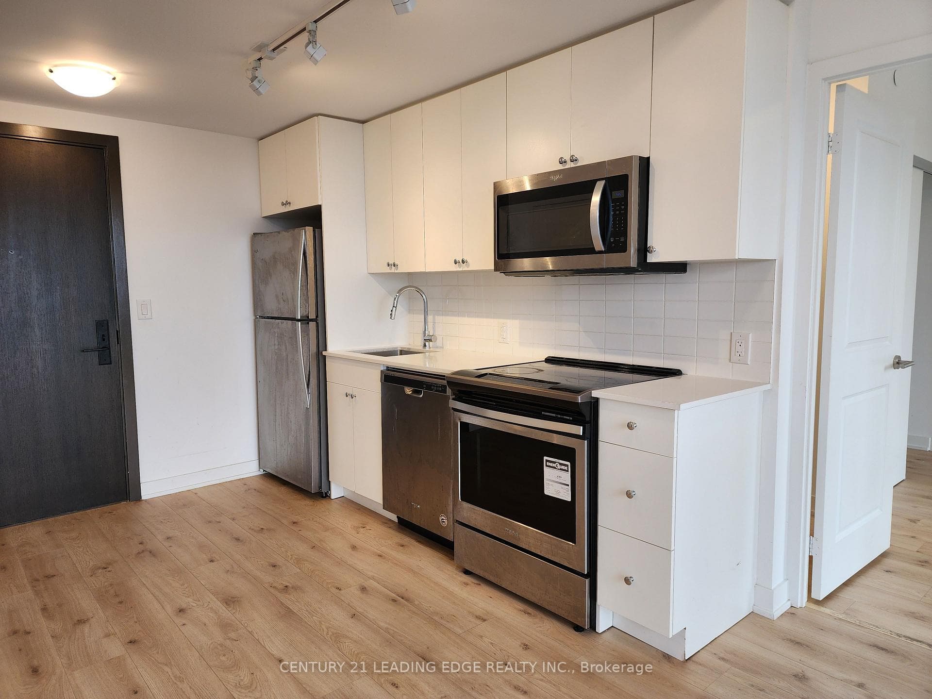 2799 Kingston Road Unit 908 photo 22
