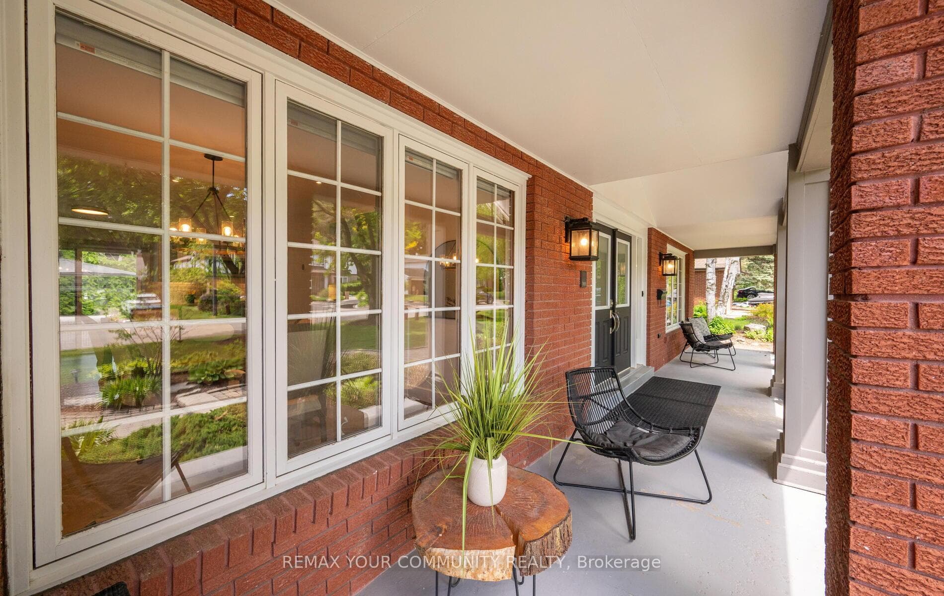 24 Hawthorne Lane photo 5