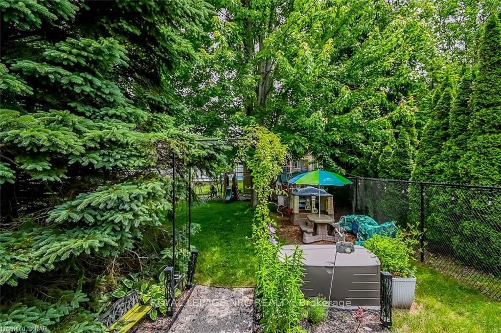 18 ALSOP Avenue photo 12