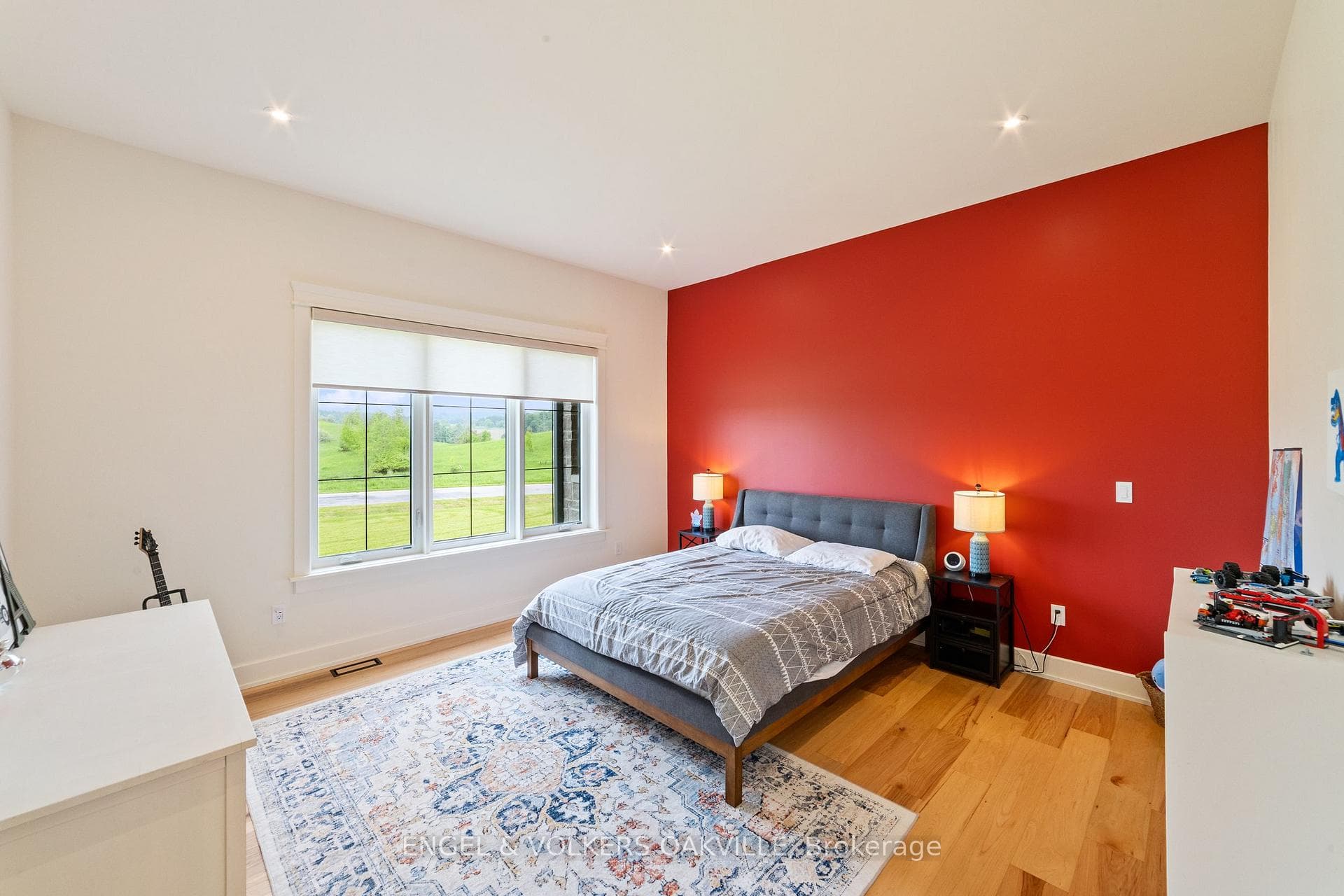 91 Logan Road photo 29