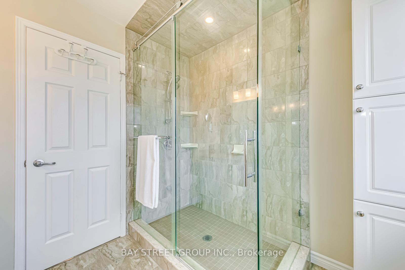 1114 White Clover Way photo 28