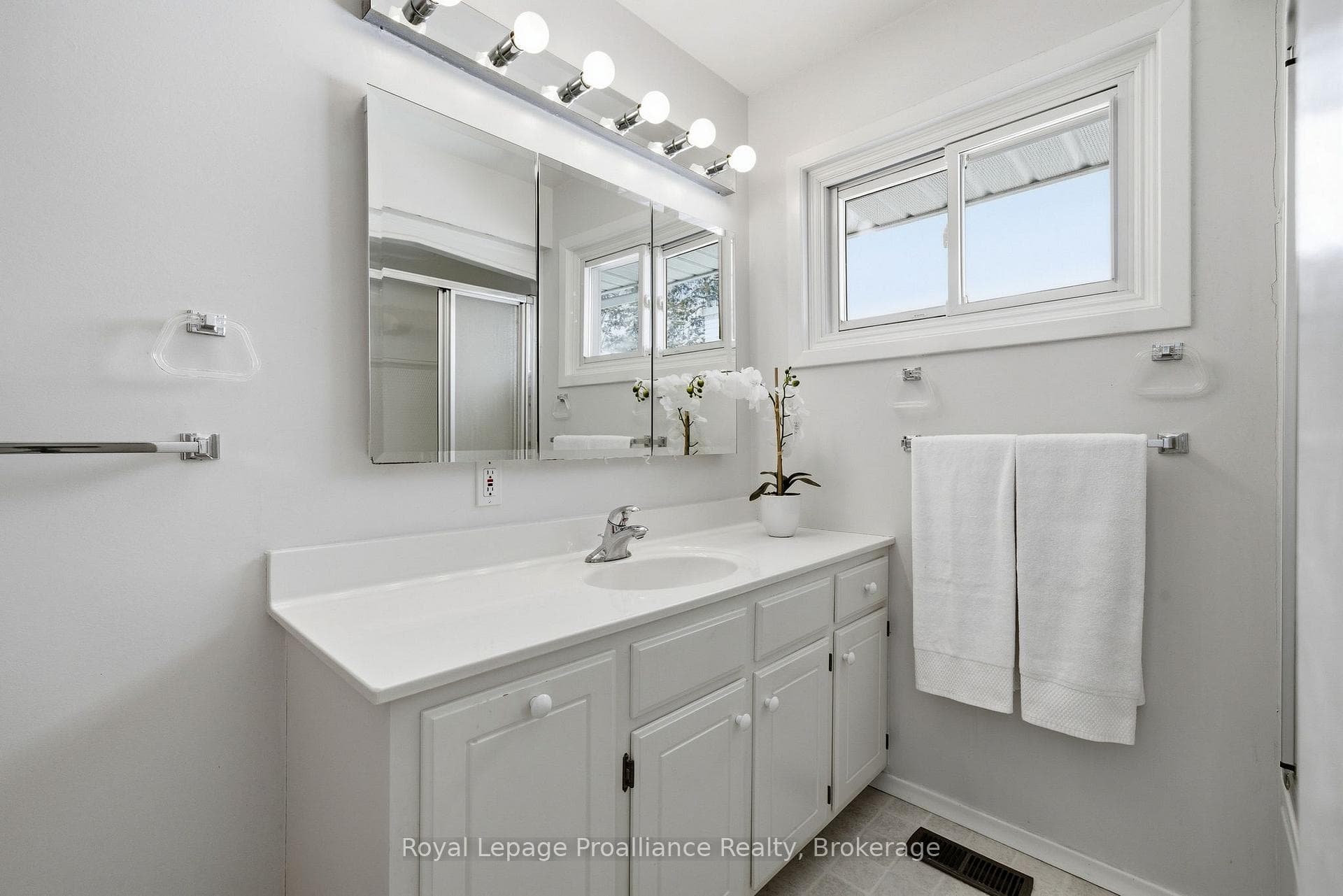 46 Edgehill Road photo 29