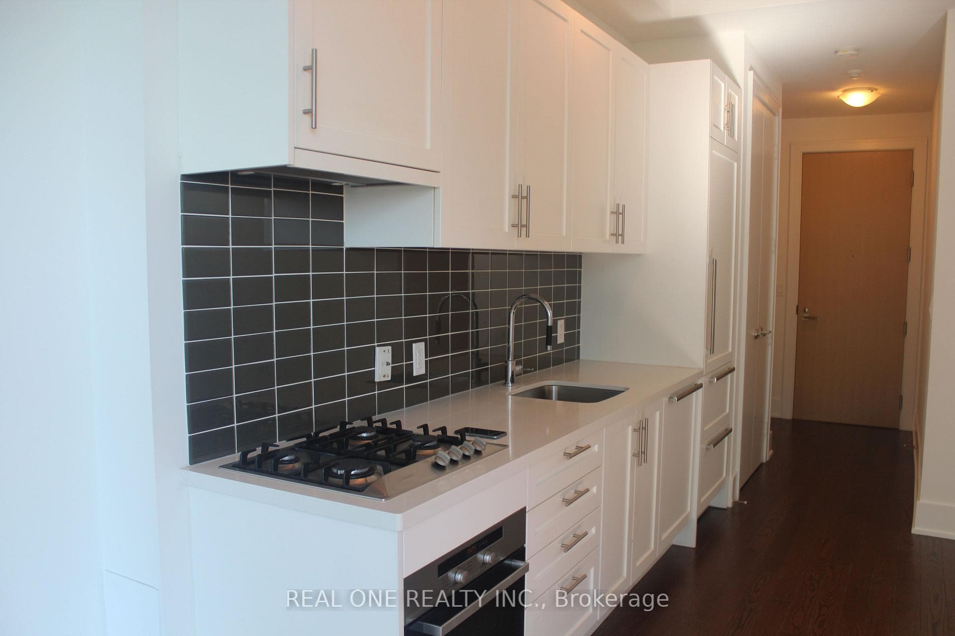39 Queens Quay Unit 325 photo 12