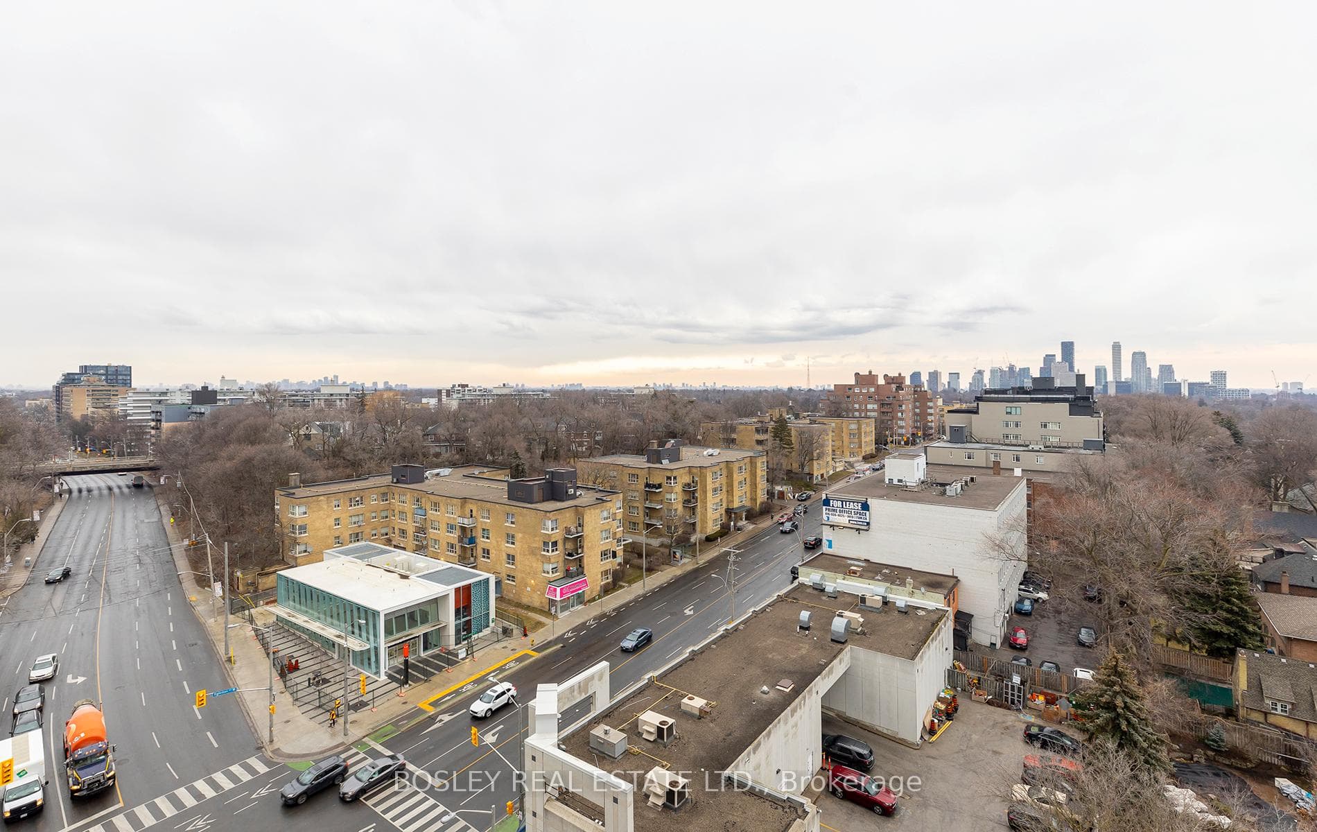 2020 Bathurst Street Unit 1219 photo 20