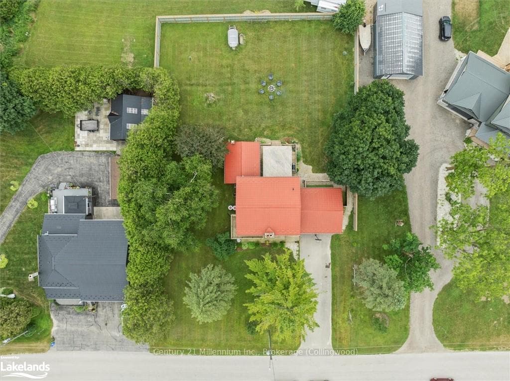 45125 LAKELET Road photo 42
