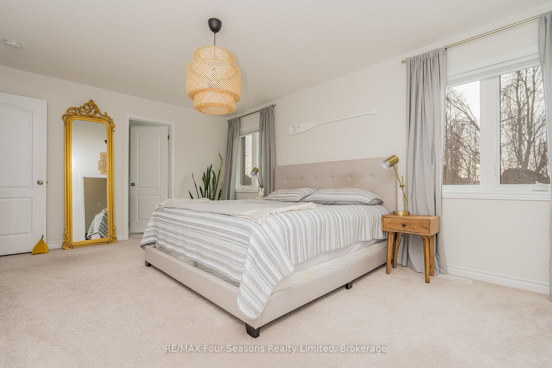 40 Kirby Avenue photo 22