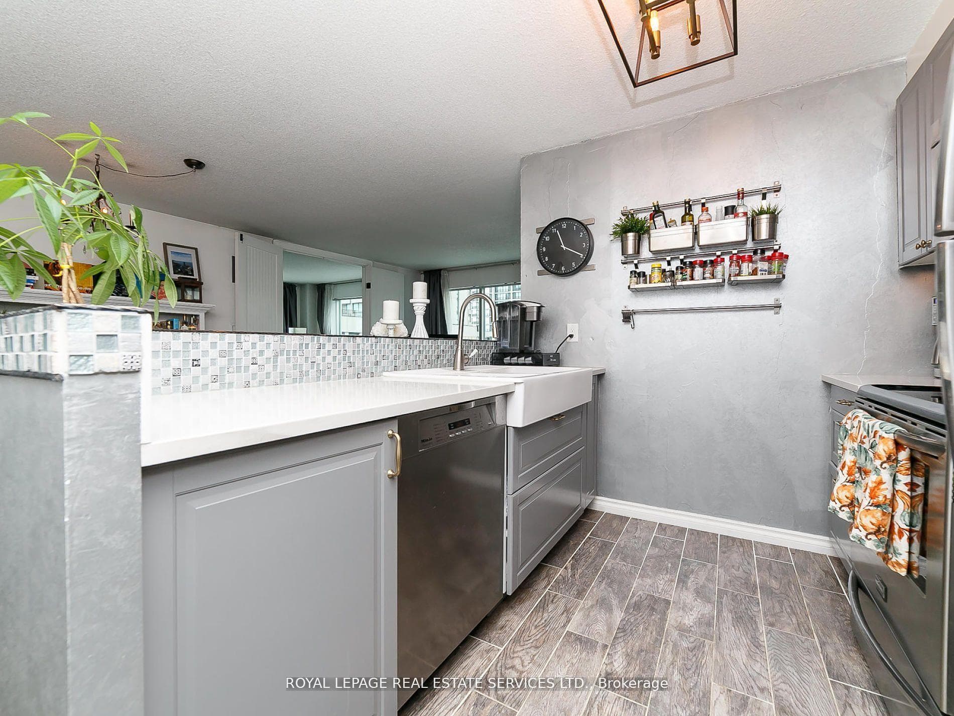 10 Queens Quay Unit 407 photo 14