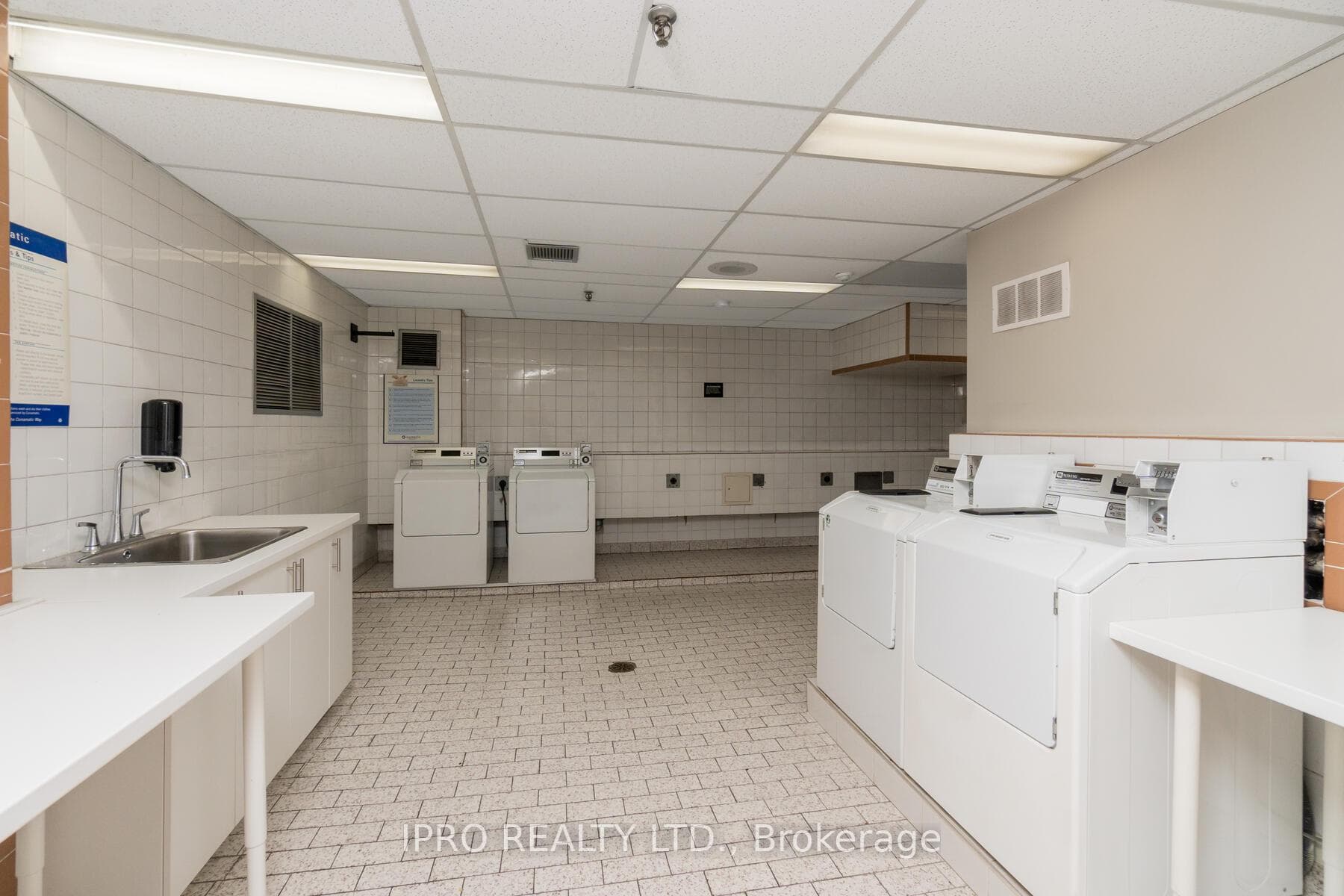 3 Lisa Street Unit 709 photo 29