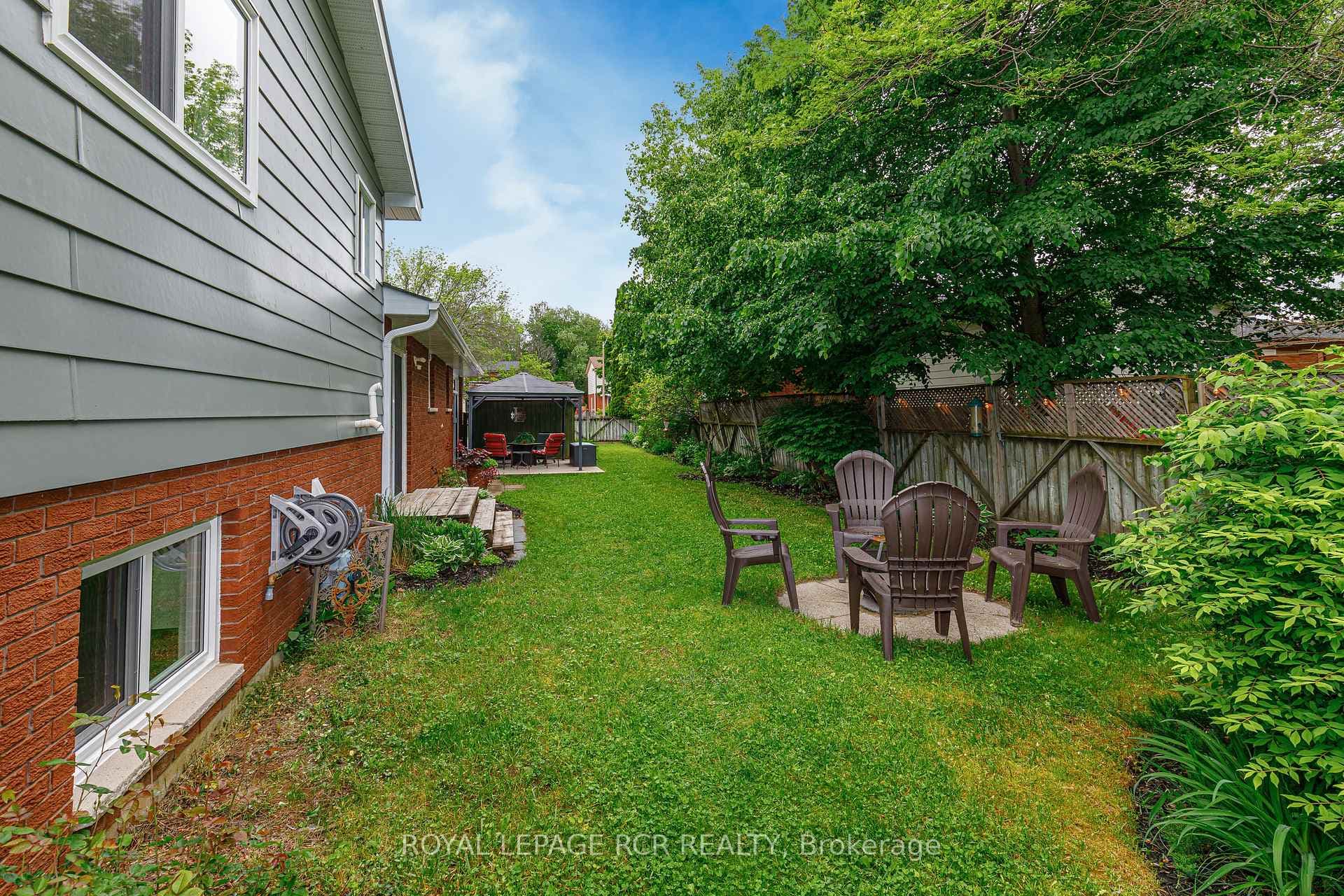 109 Lockhart Road photo 29