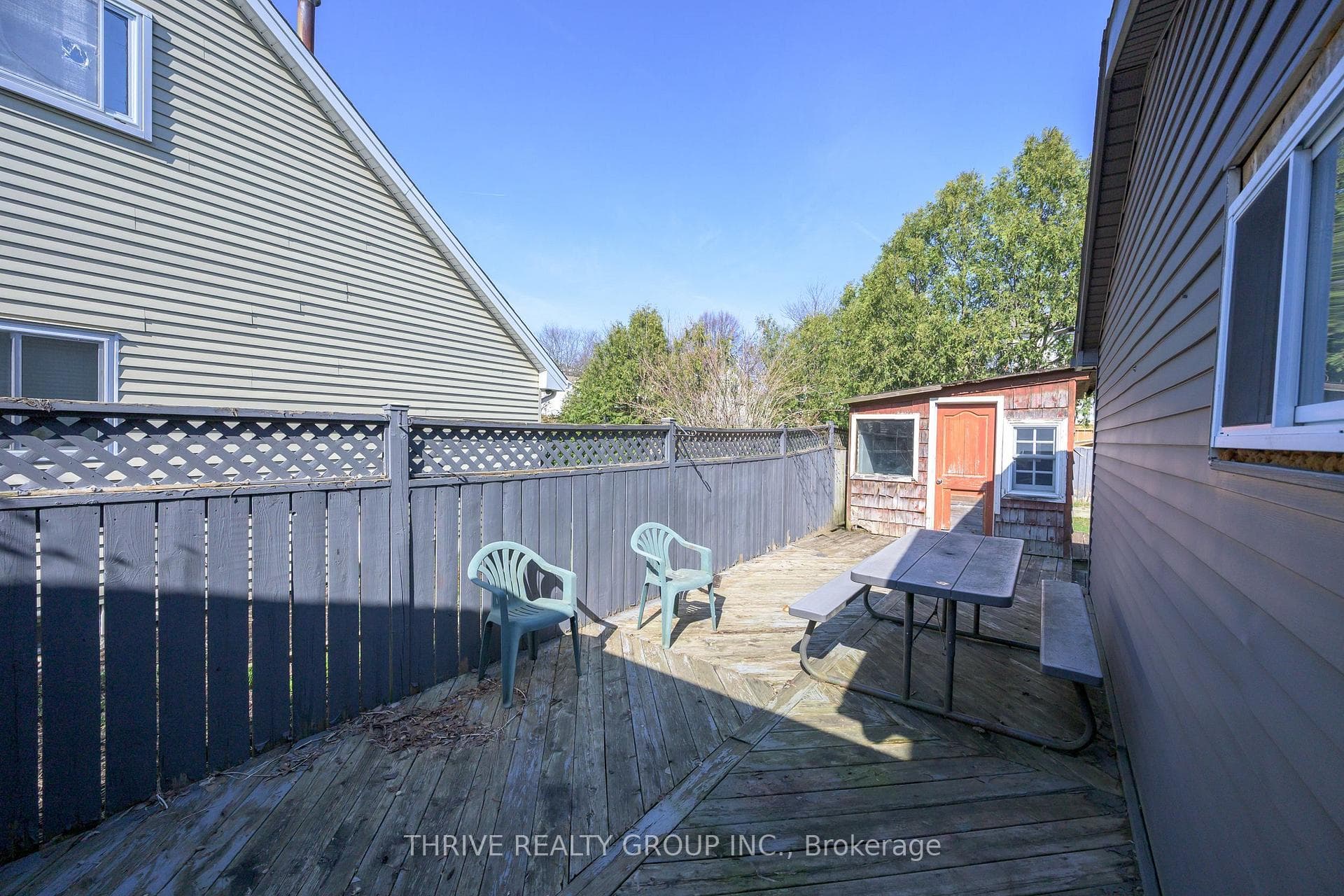 81 Beechbank Crescent photo 5