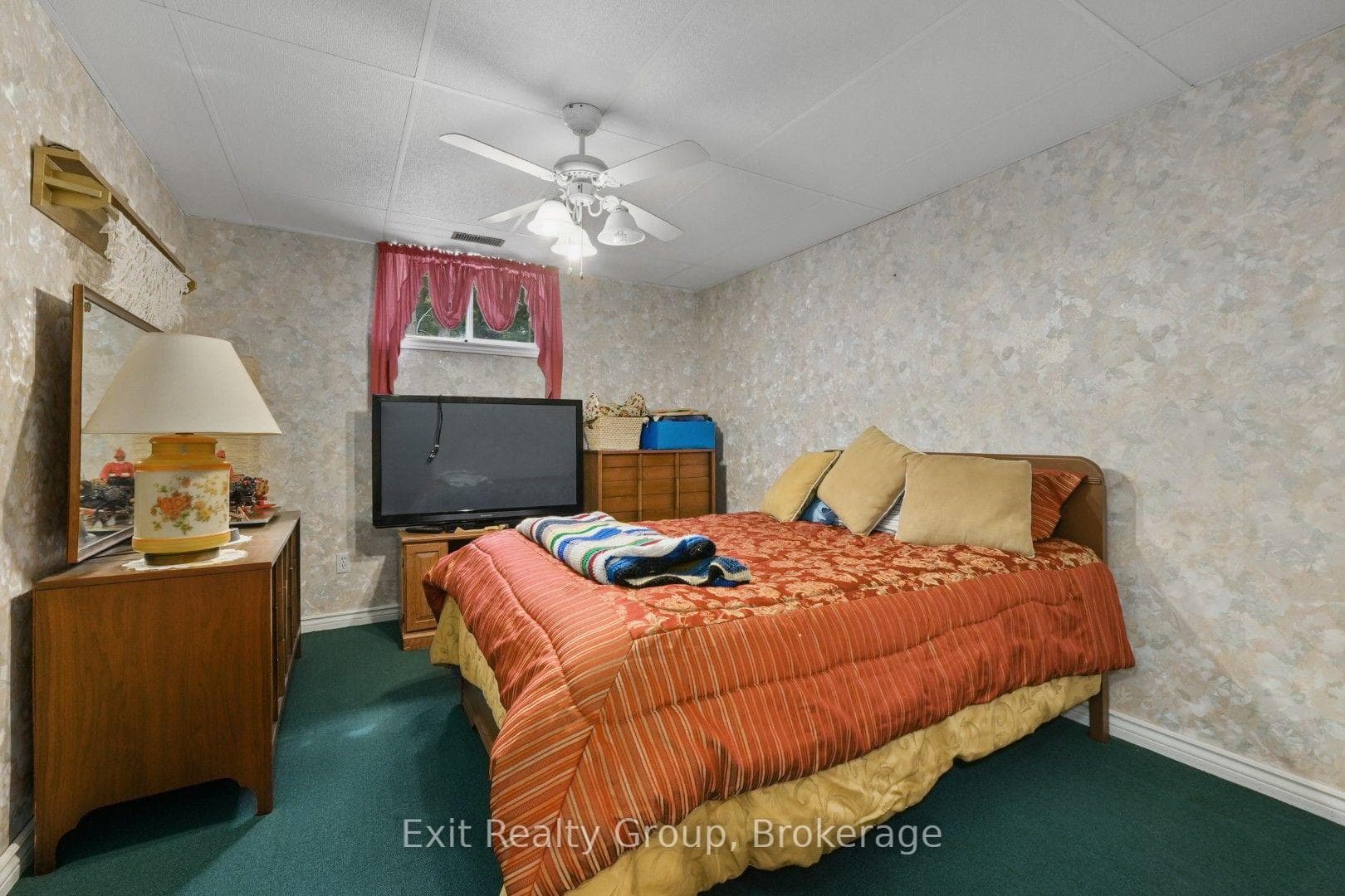 31 Birchwood Court photo 32