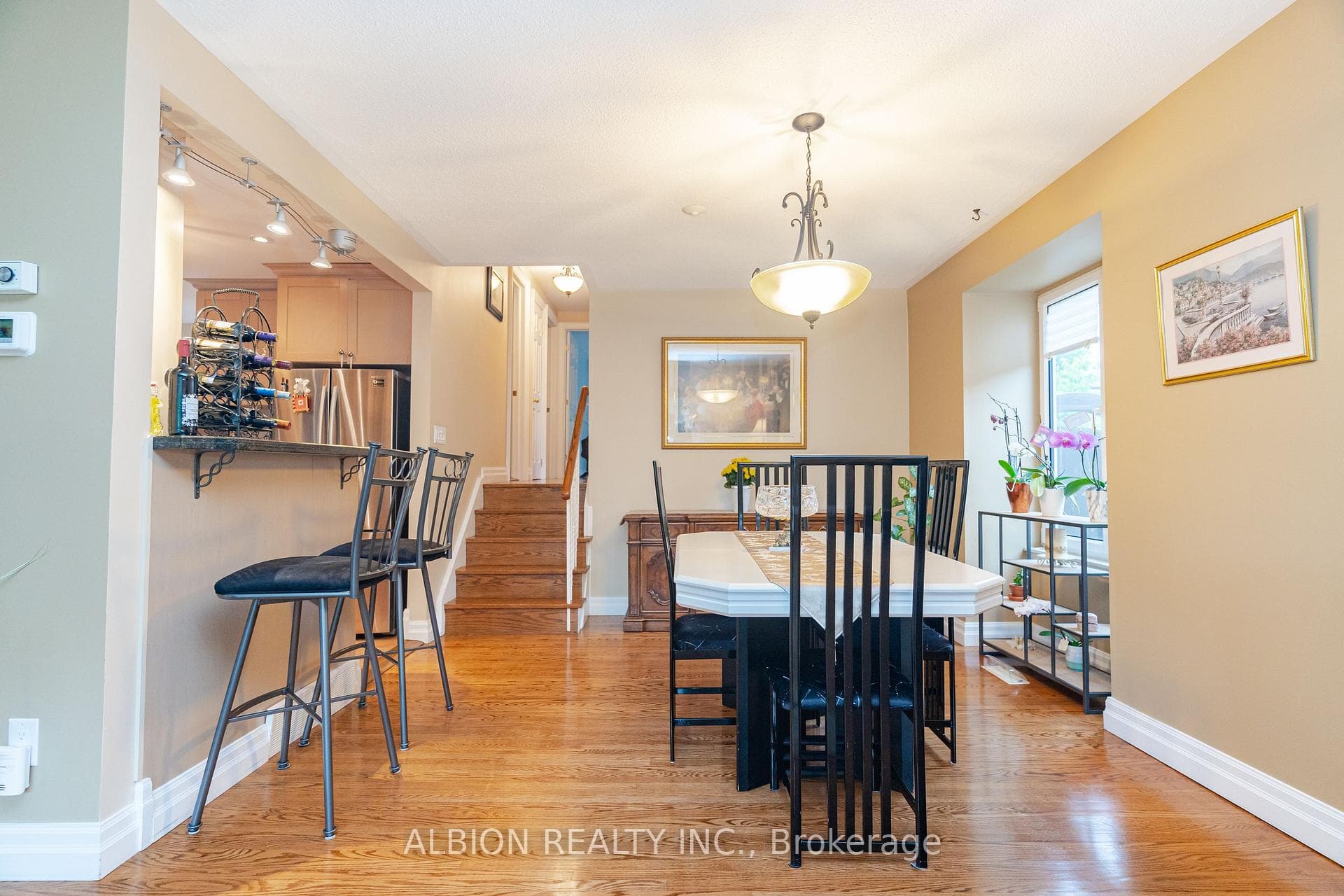 Open concept main floor