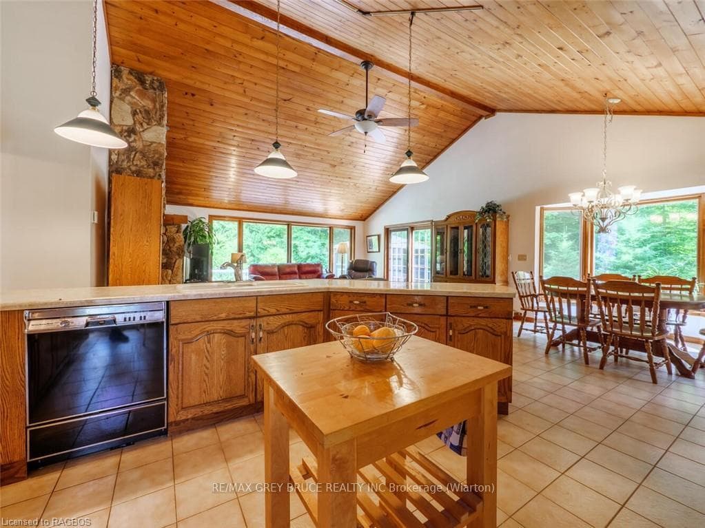 35 AVELE Road photo 14