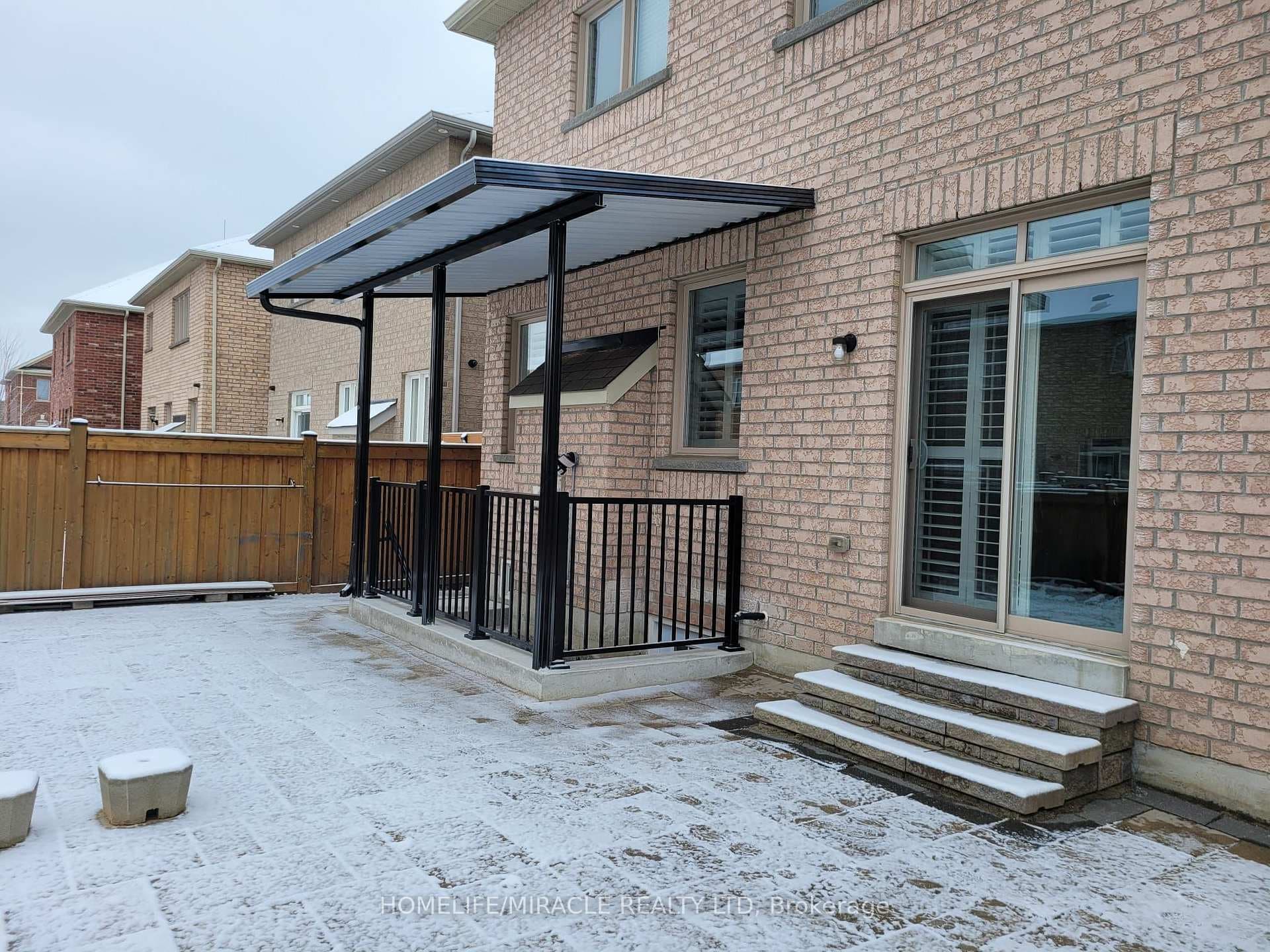 7 Campwood Crescent photo 34