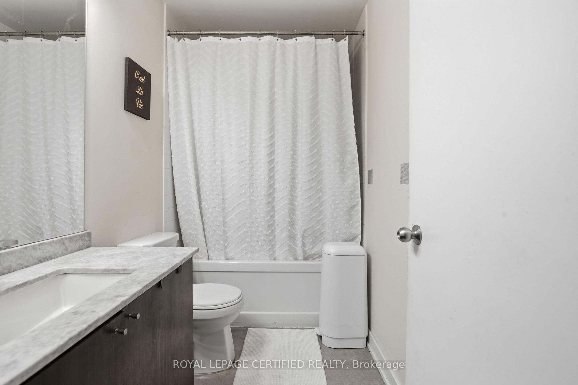 510 Curran Place Unit 808 photo 16