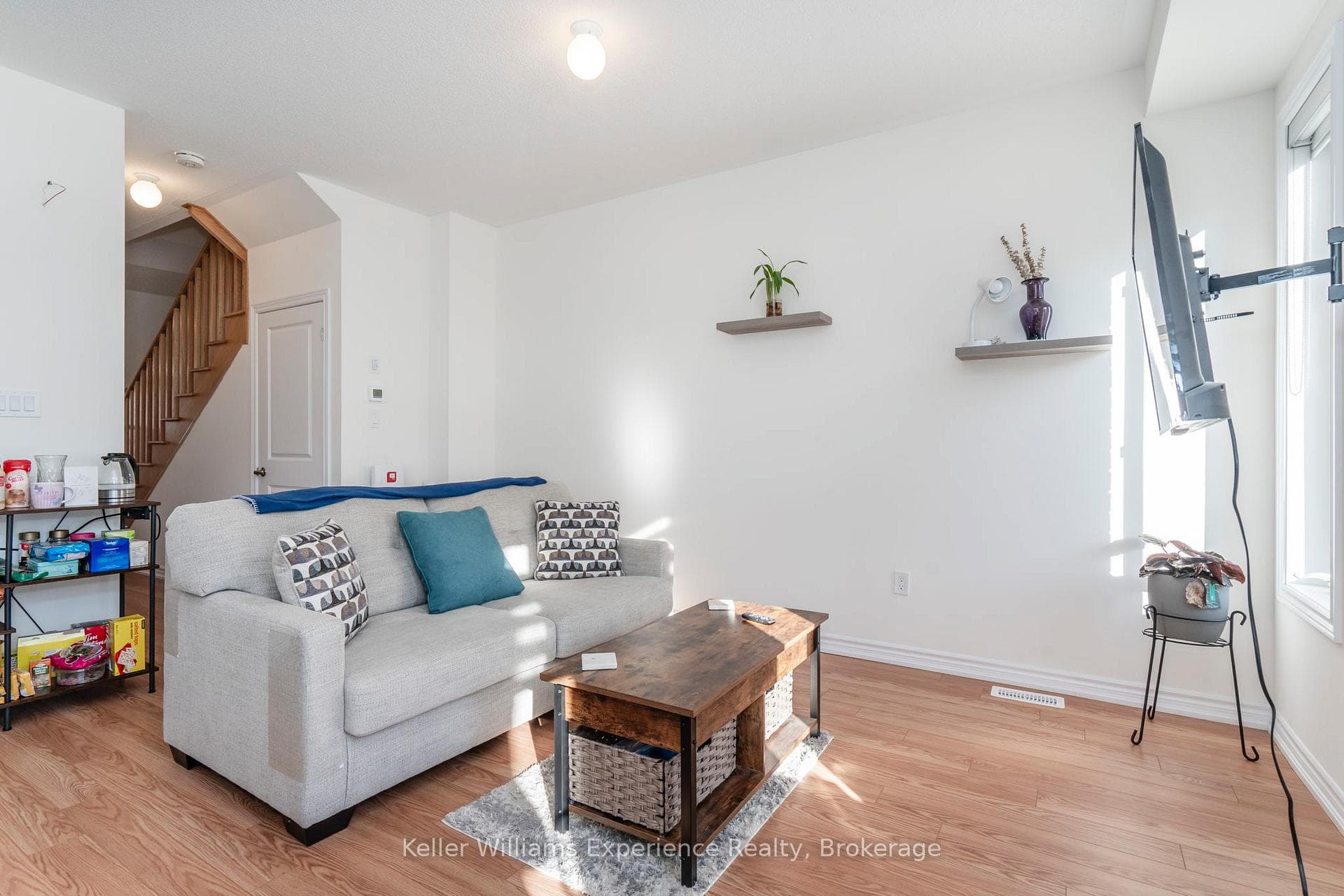 12 Durham Avenue photo 13