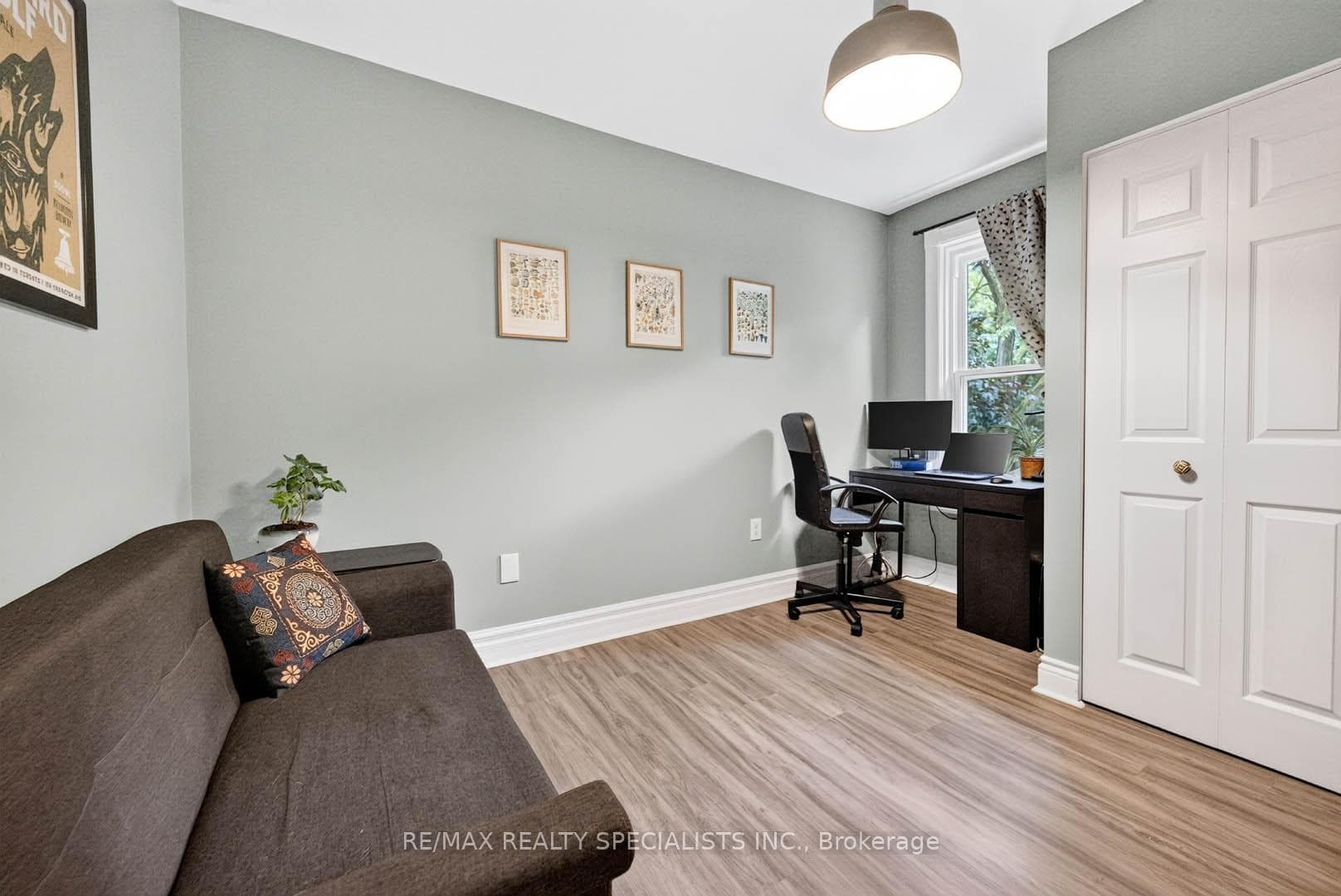 56 Cumberland Avenue photo 32