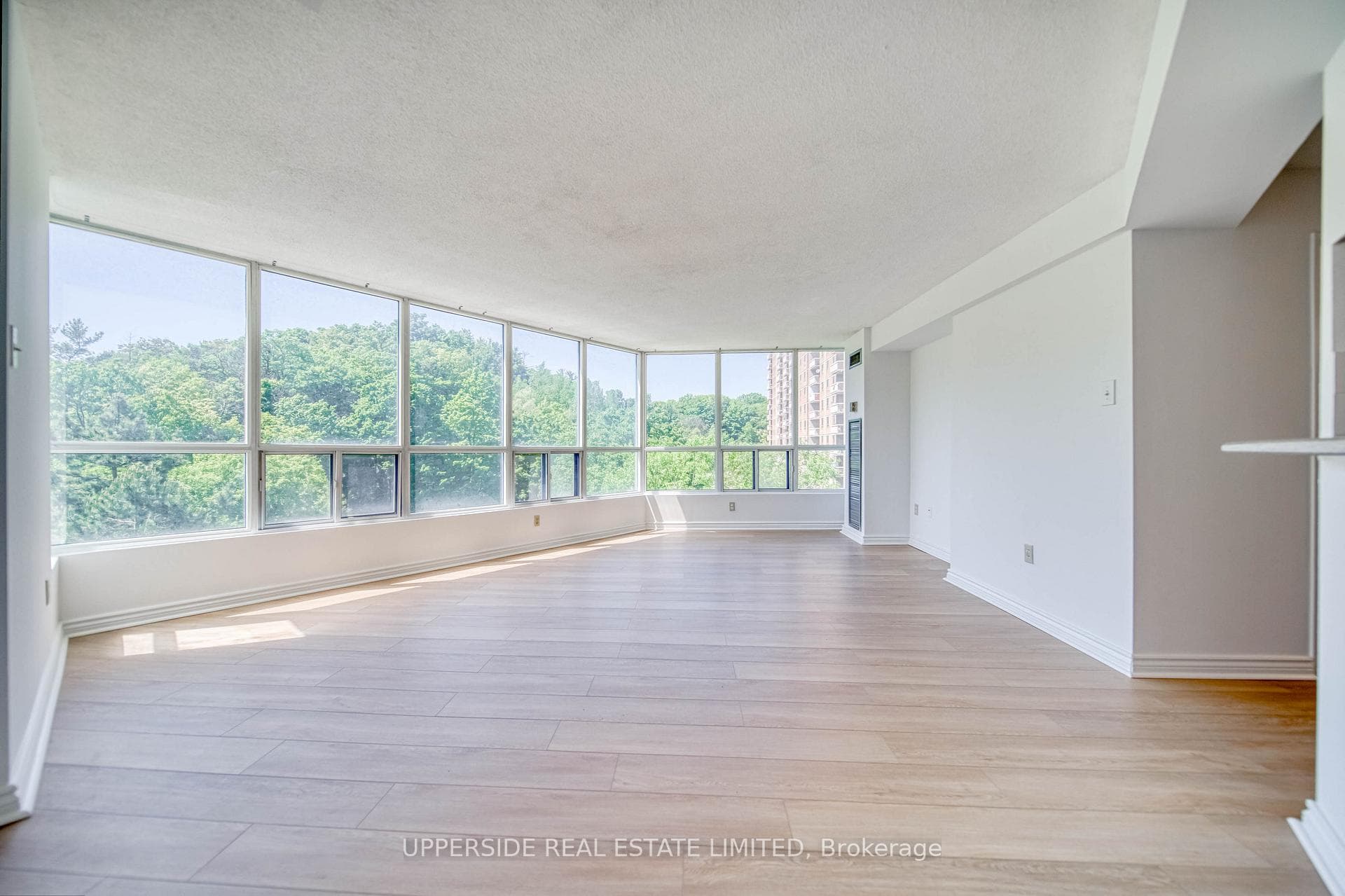 3050 Ellesmere Road Unit 614 photo 12