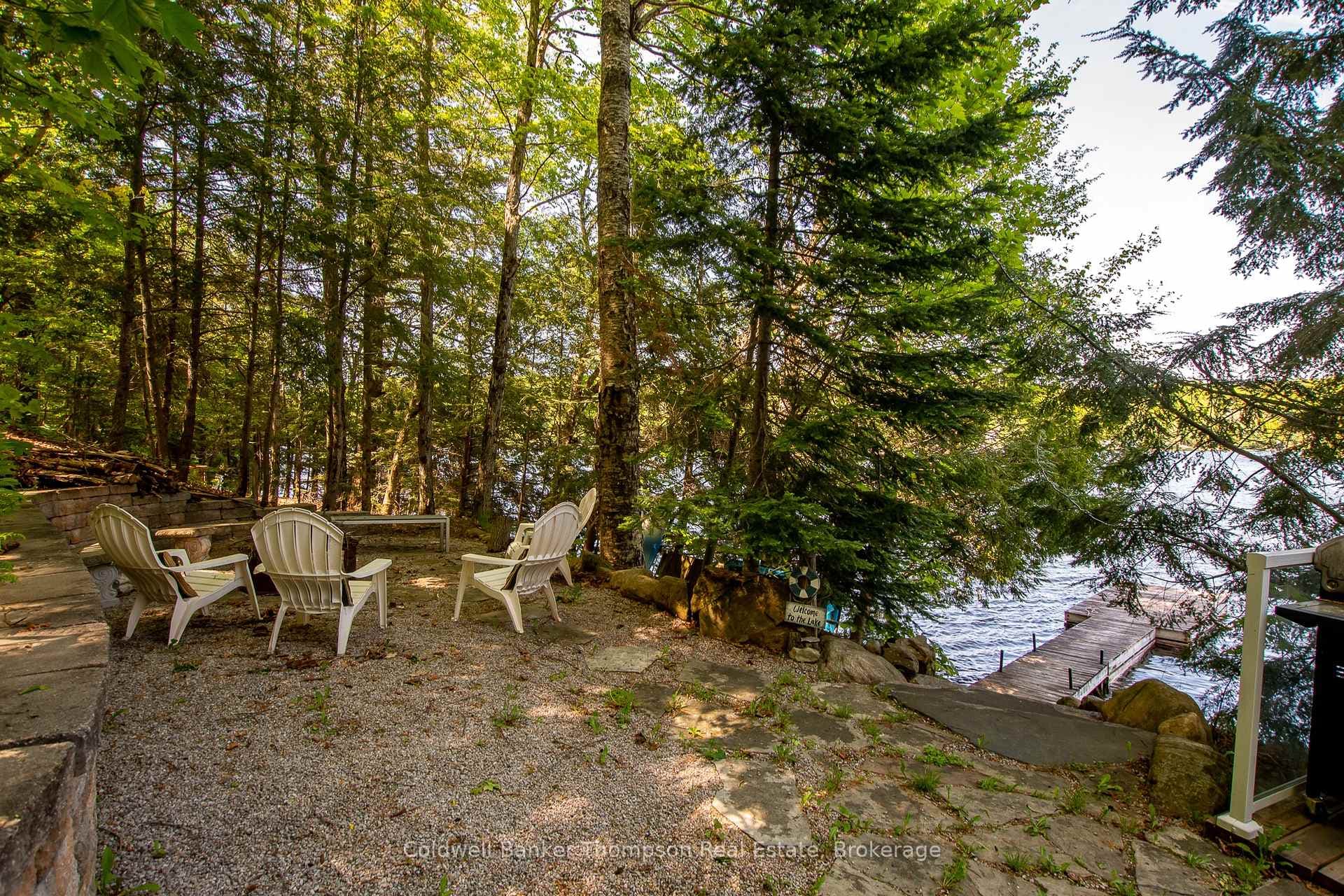 61 Maple Drive photo 25