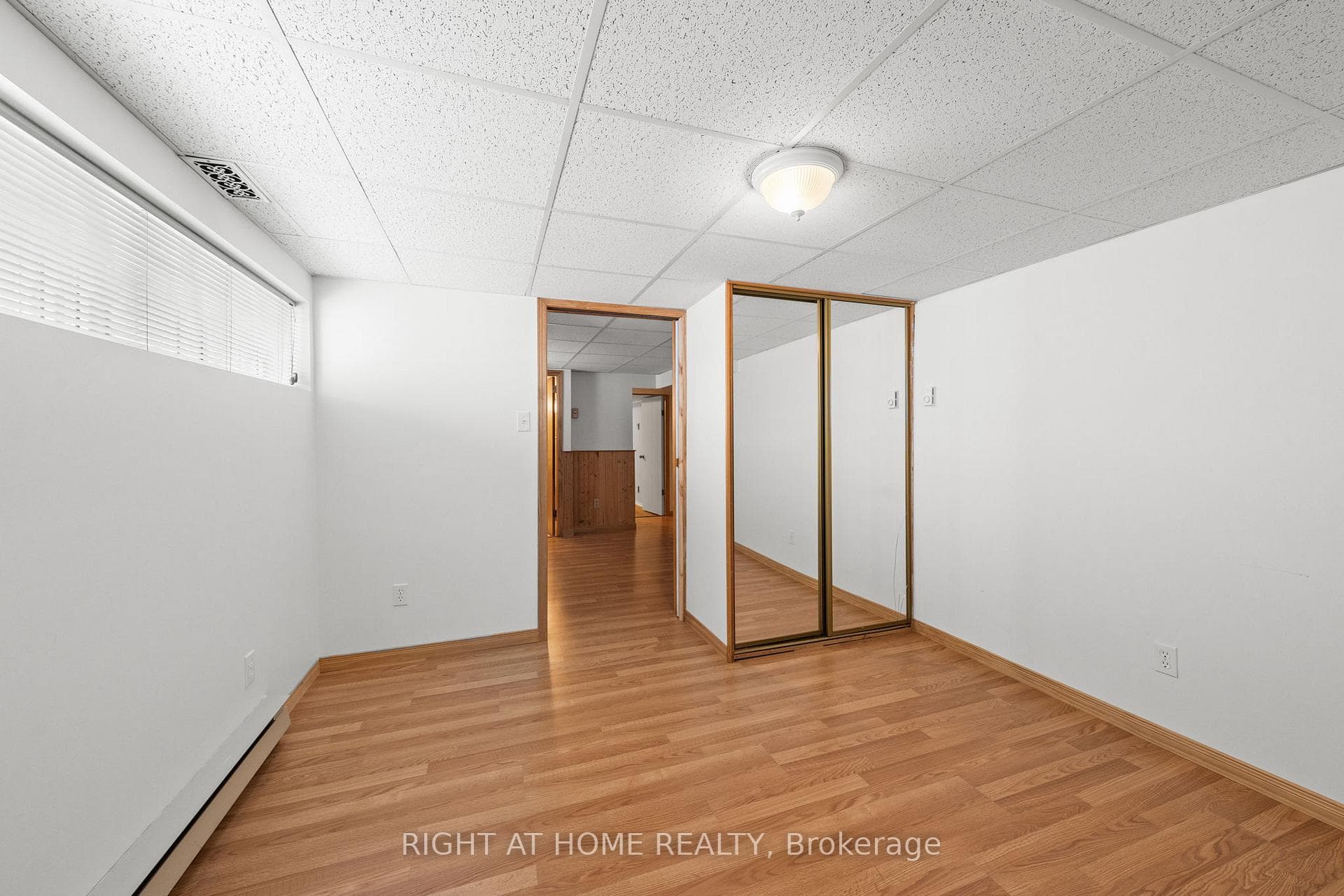 757 Dickens Avenue photo 38