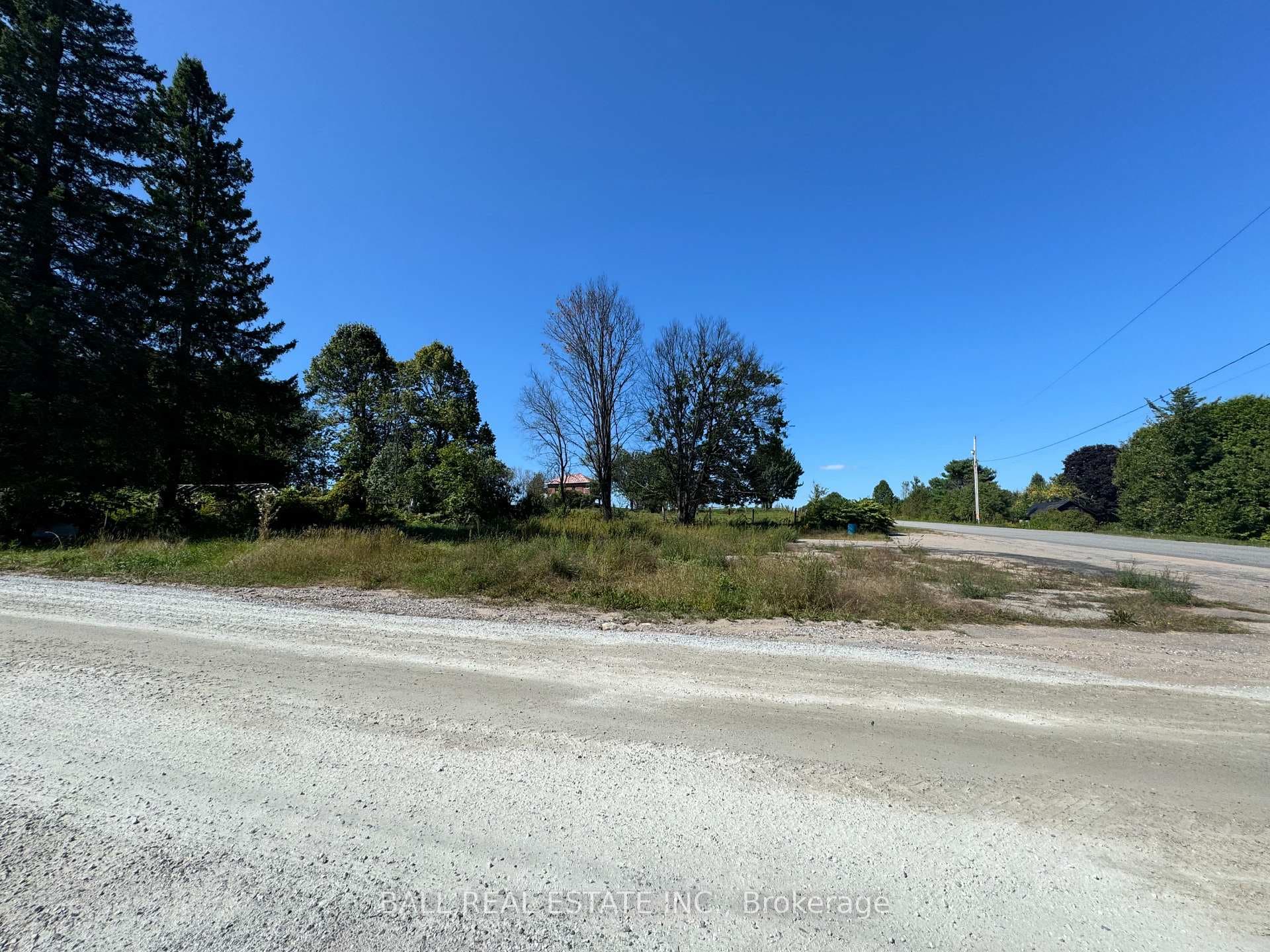 3960 Boulter Road photo 3