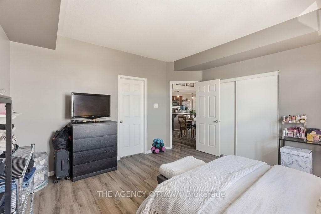 109 Artesa Private Unit C photo 24
