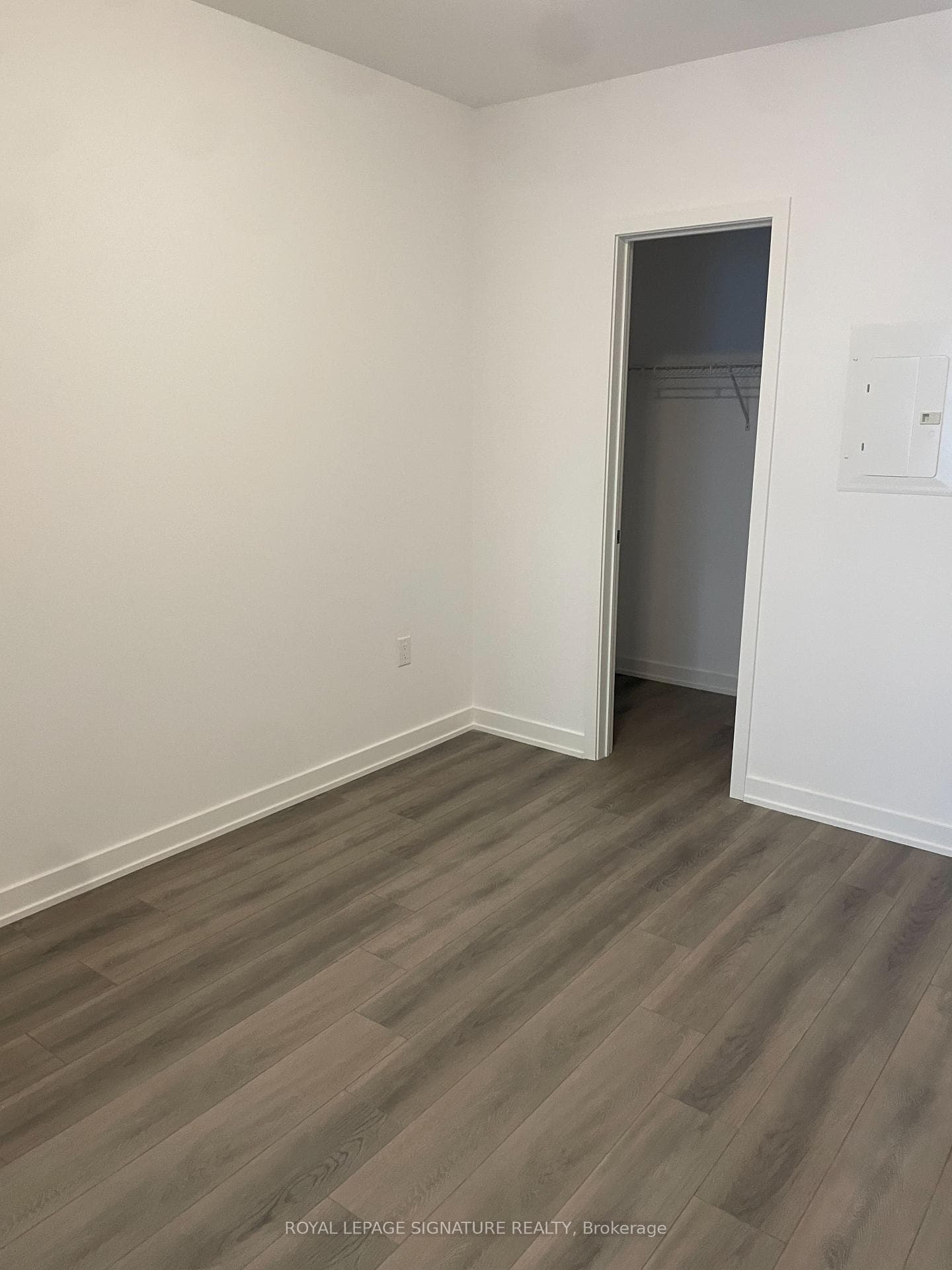 7439 Kingston Road Unit 320A photo 4