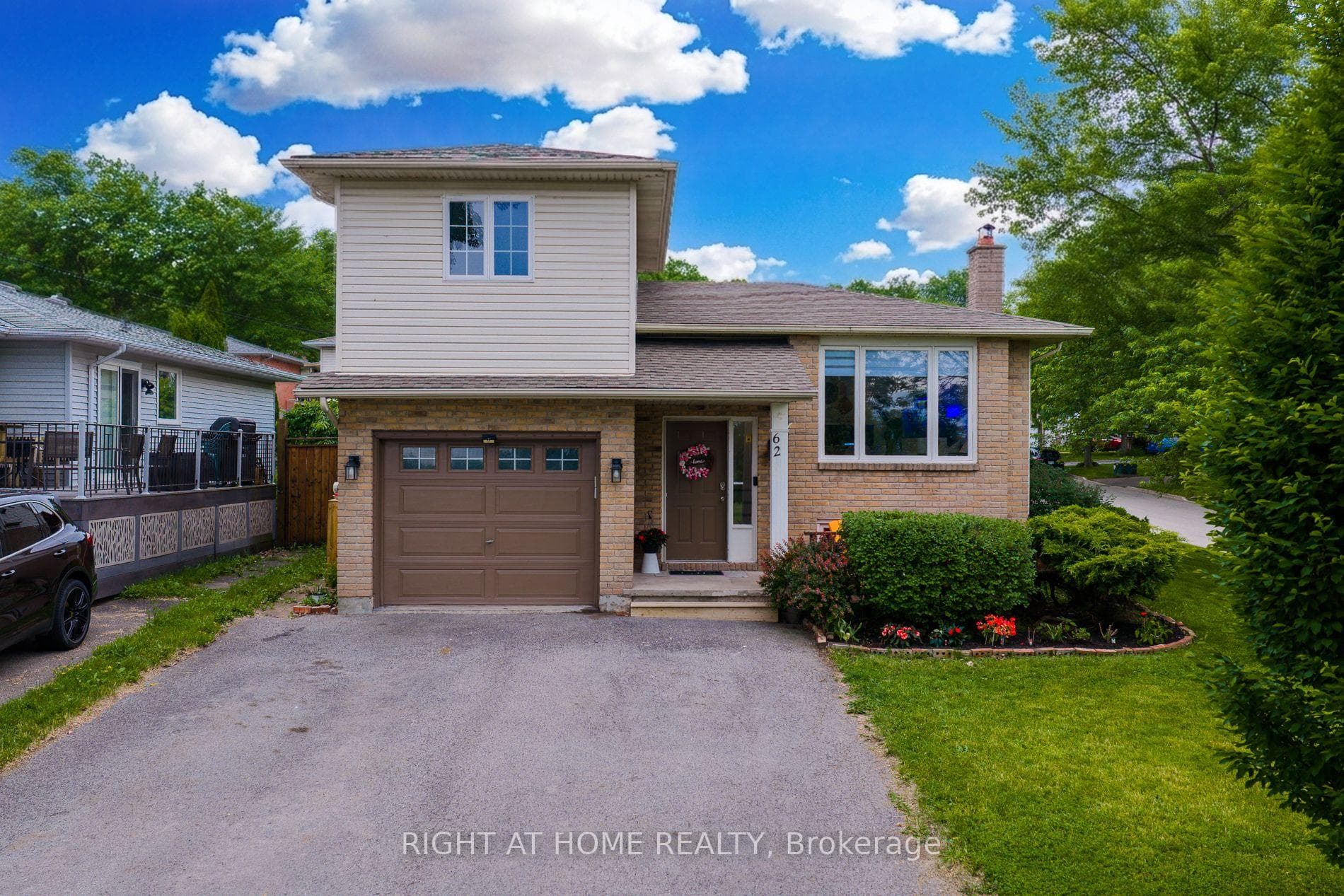 62 HAZEL Street photo 1
