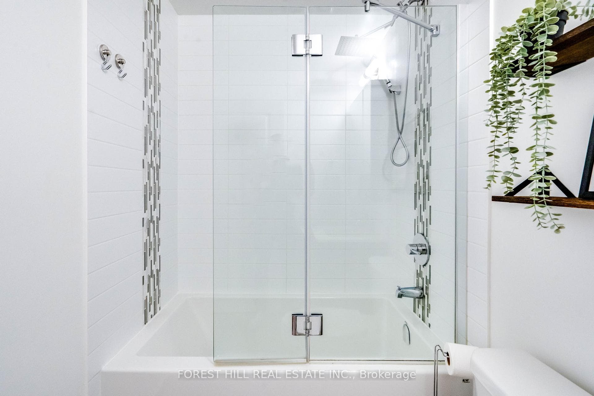 65 Oneida Crescent Unit 905 photo 14