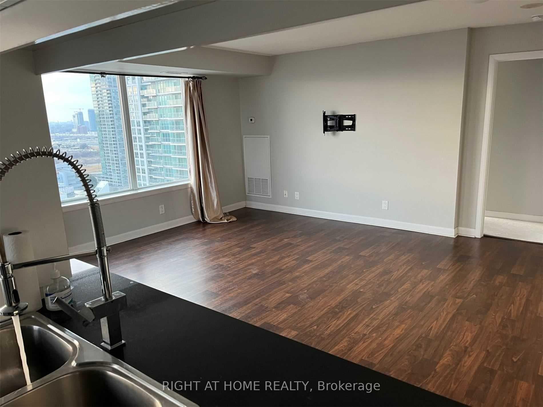 190 Borough Drive Unit 2908 photo 5
