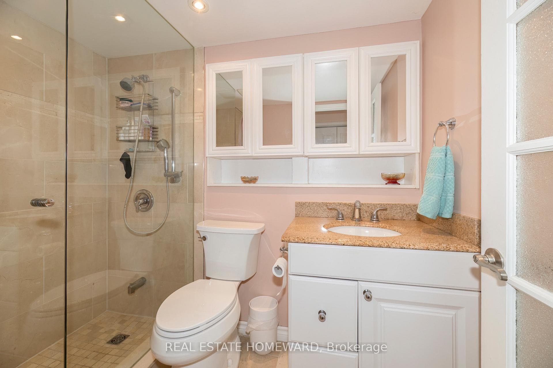 77 Maitland Place Unit 615 photo 17