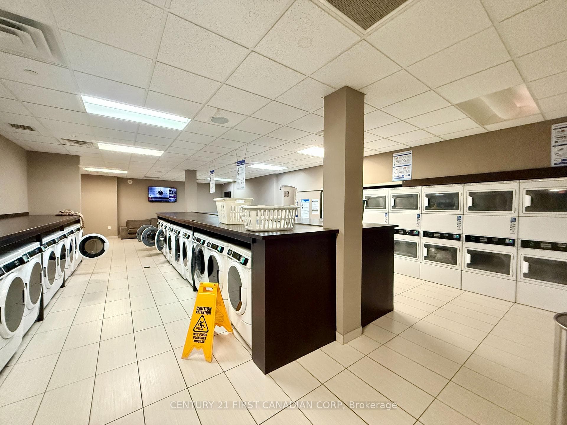 1235 Richmond Street Unit 710 photo 16