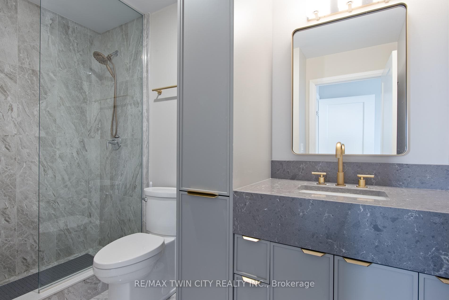 155 Caroline Street Unit 1009 photo 19